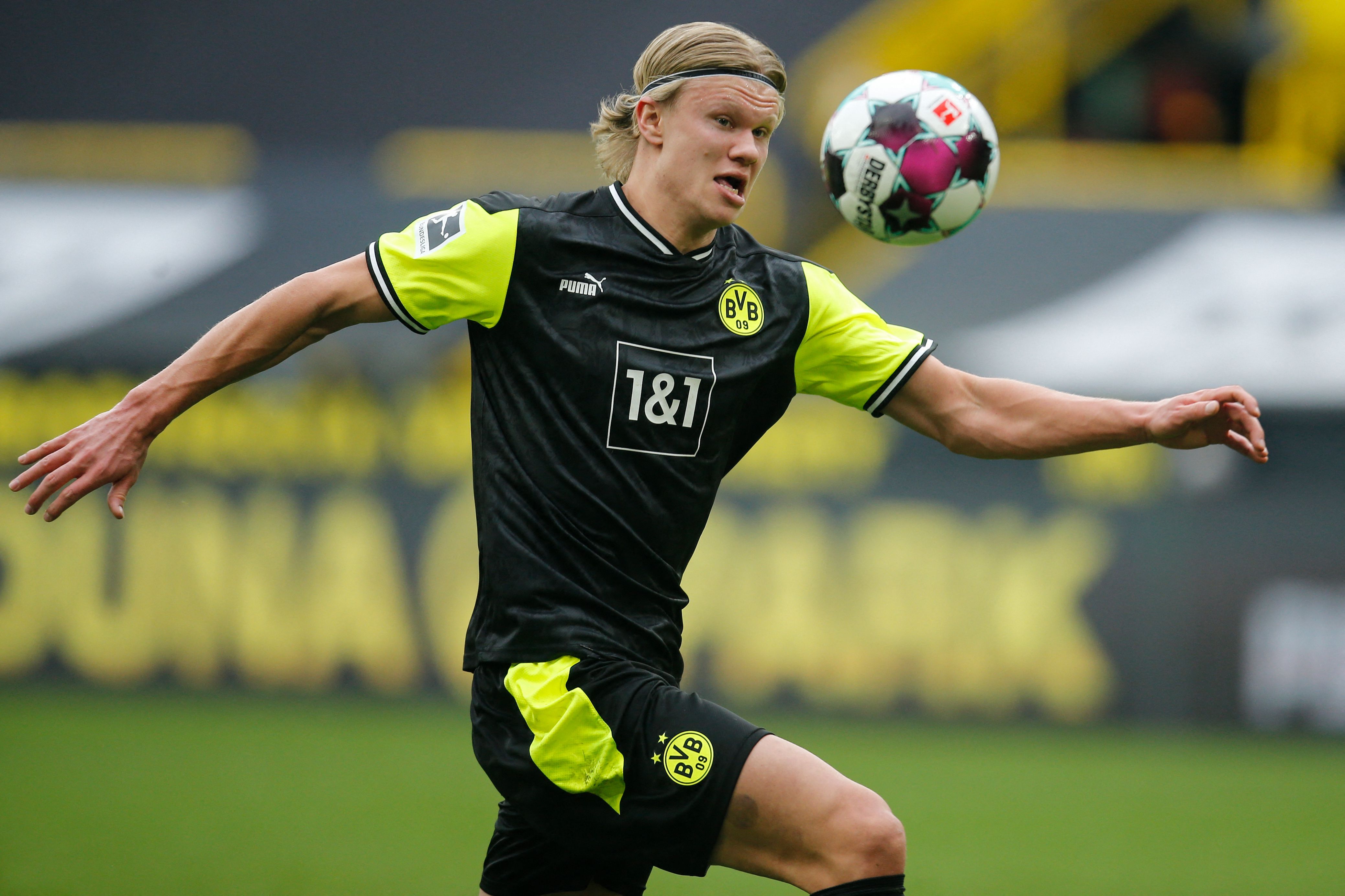 Penyerang Borussia Dortmund Erling Braut Haaland