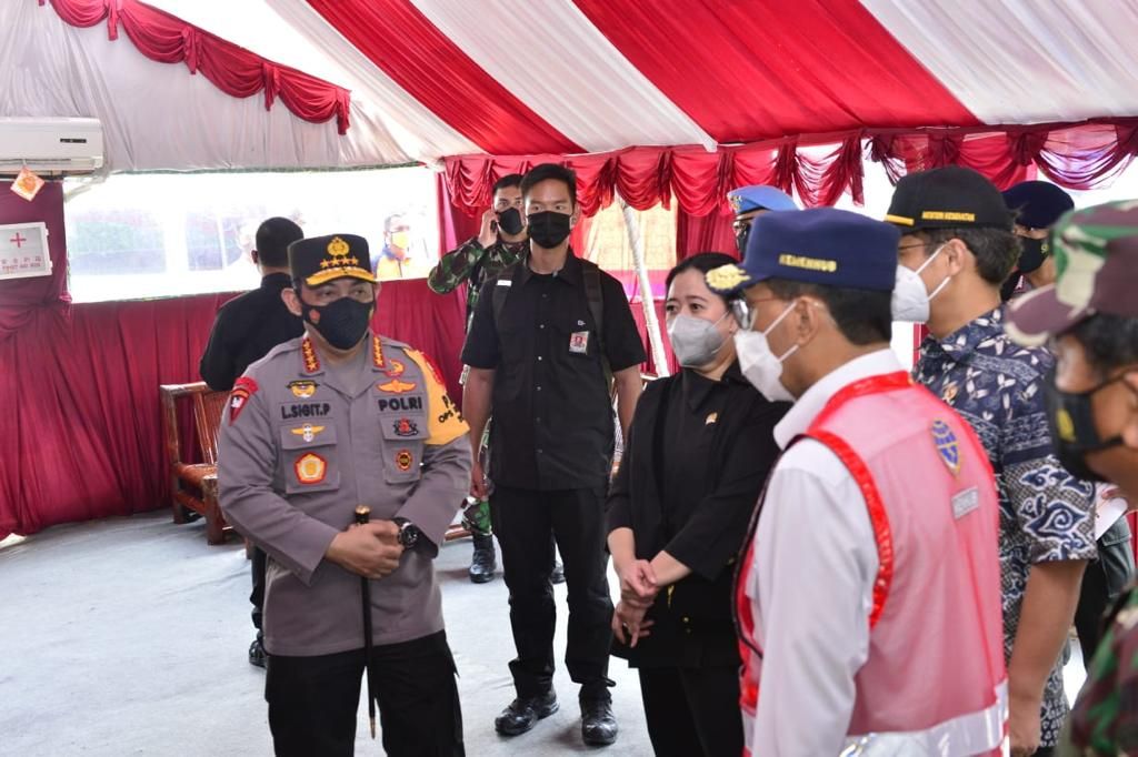 Kapolri Minta Tes Swab Digelar di Tempat Wisata