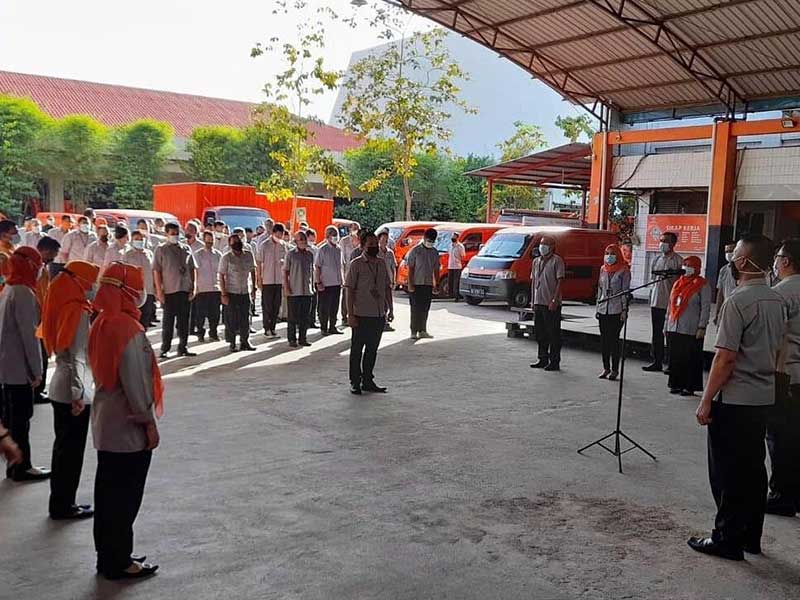 PT Pos Indonesia membentuk Posko Ramadhan dan Idul Fitri 1442 Hijriah untuk memastikan semua proses kurir, logistik, dan layanan lancar.