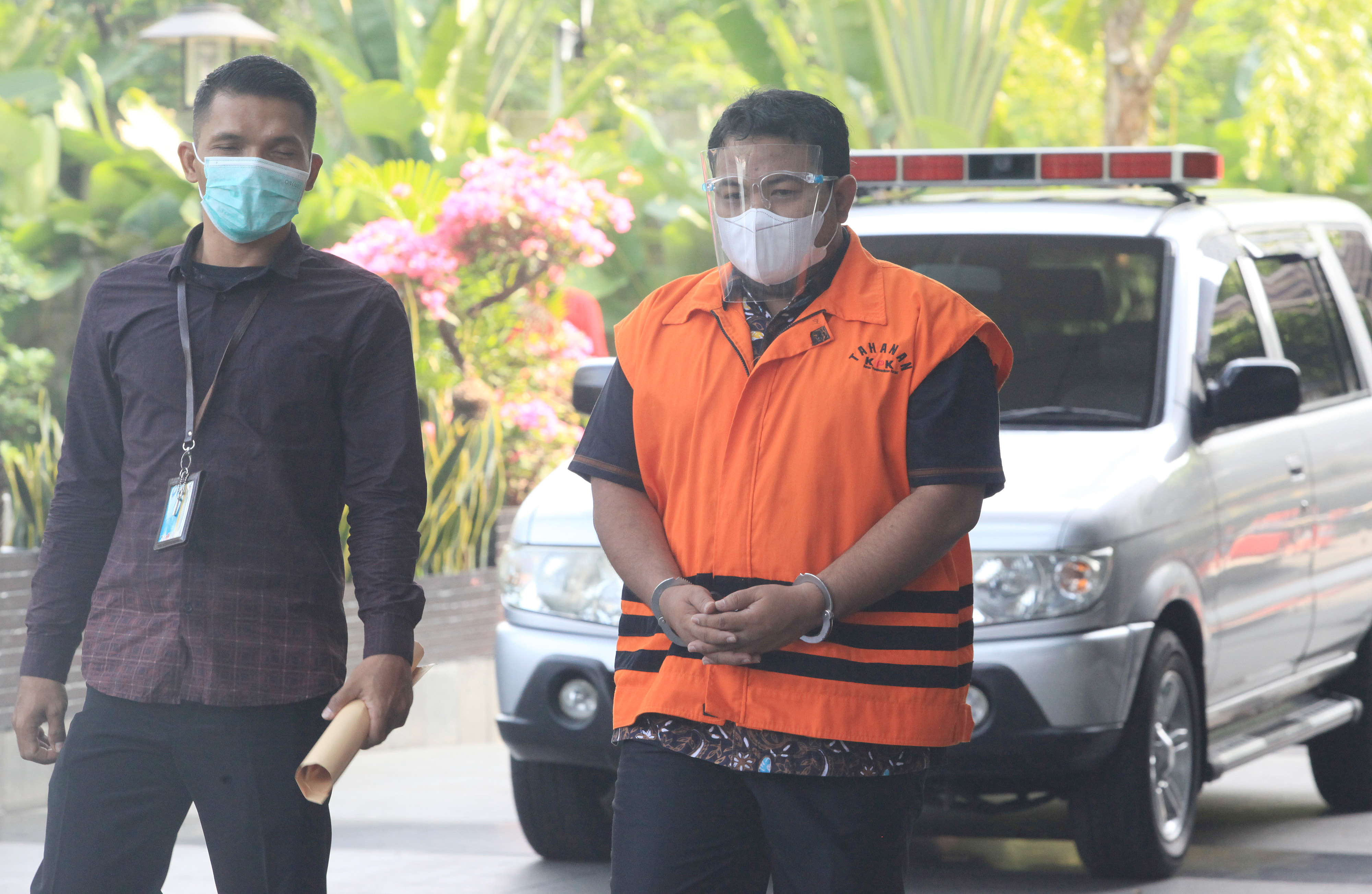 Walikota Tanjungbali nonaktif M. Syahrial saat menjalani pemeriksaan kasus jual-beli jabatan di gedung KPK