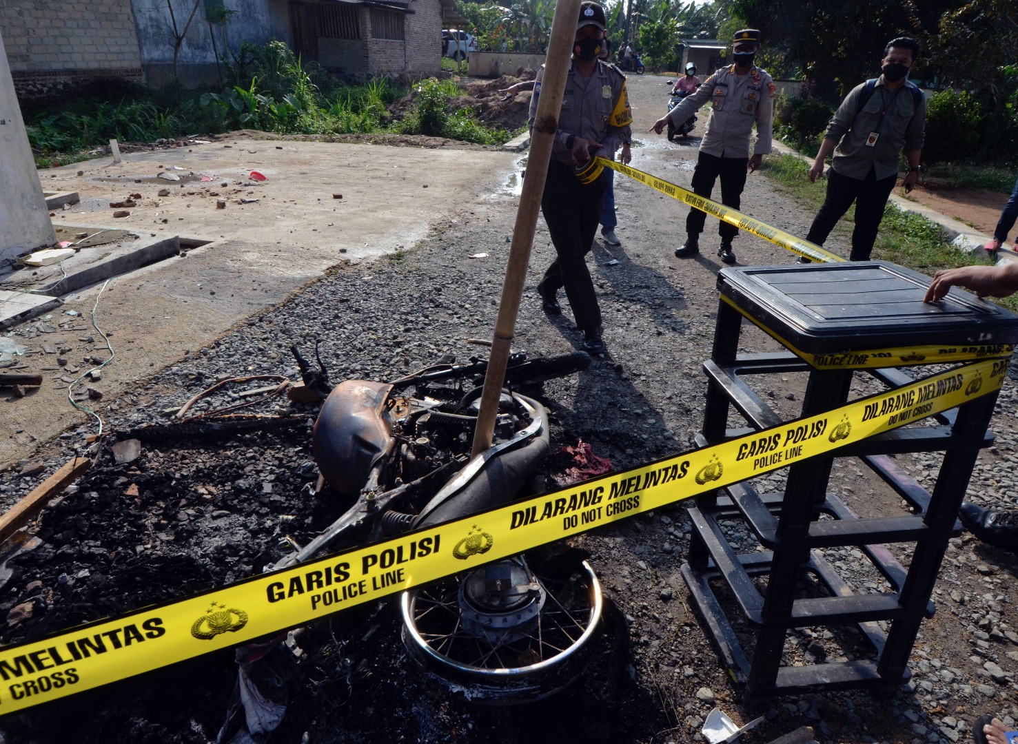 Pembakaran Polsek Candipuro