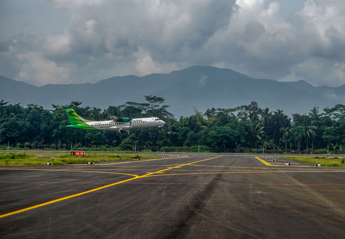 Bandara JB Soerdirman Purbalingga, Jawa Tengah.