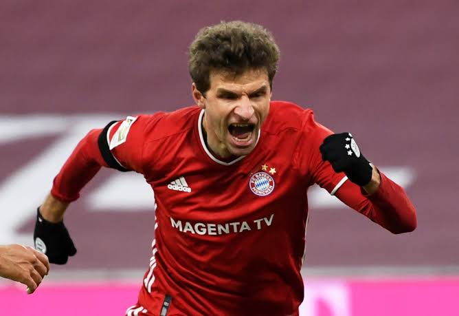 Muller dan Hummels Kembali ke  Der Panzer