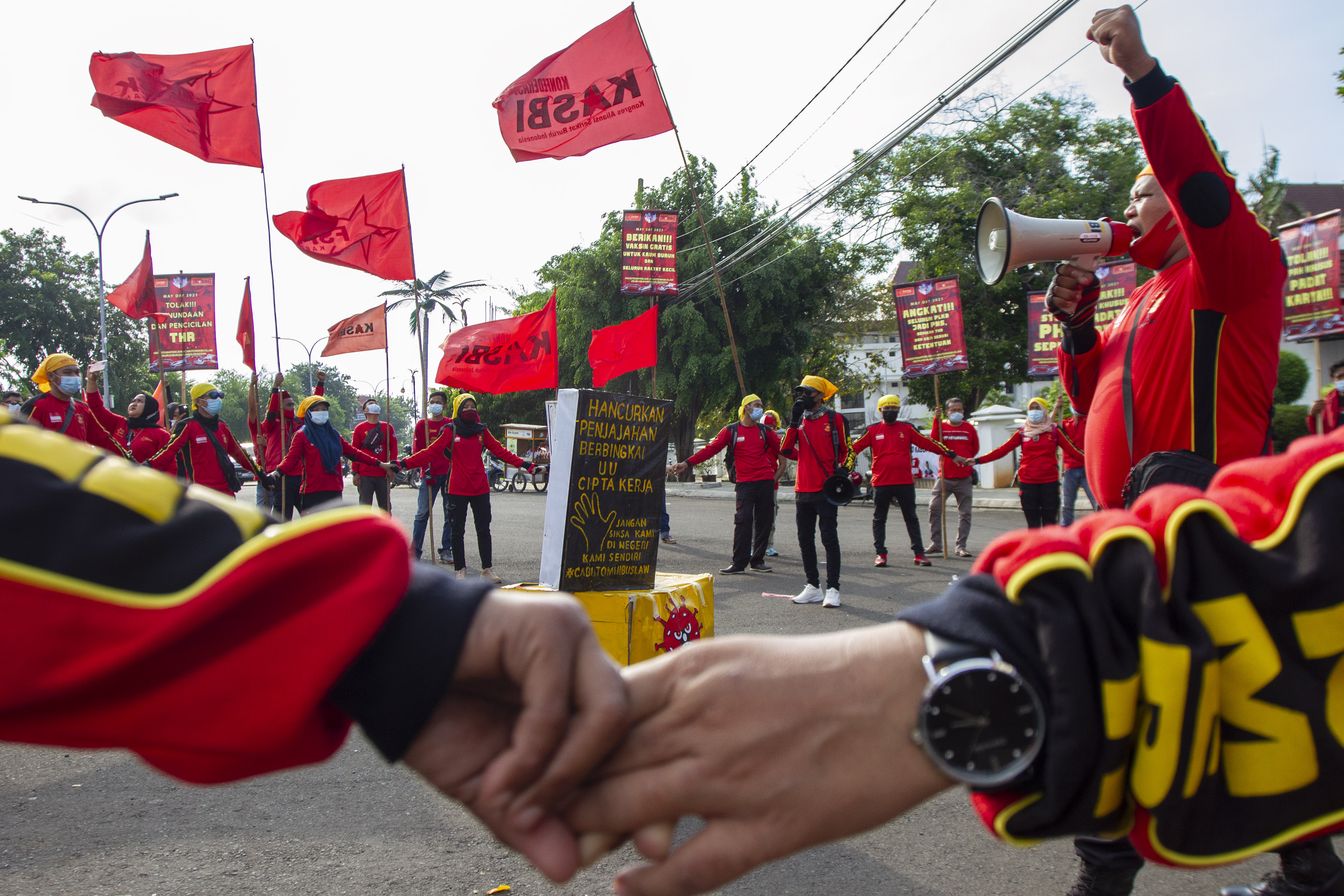 Polisi Pulangkan 22 Terduga Anarko dalam Demo Buruh