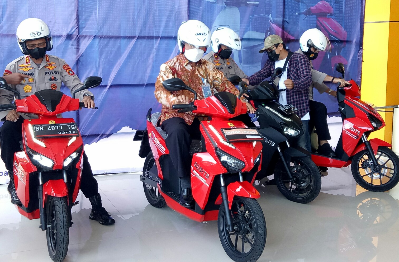 Kapolda babel imbau anggota pakai motor listrik