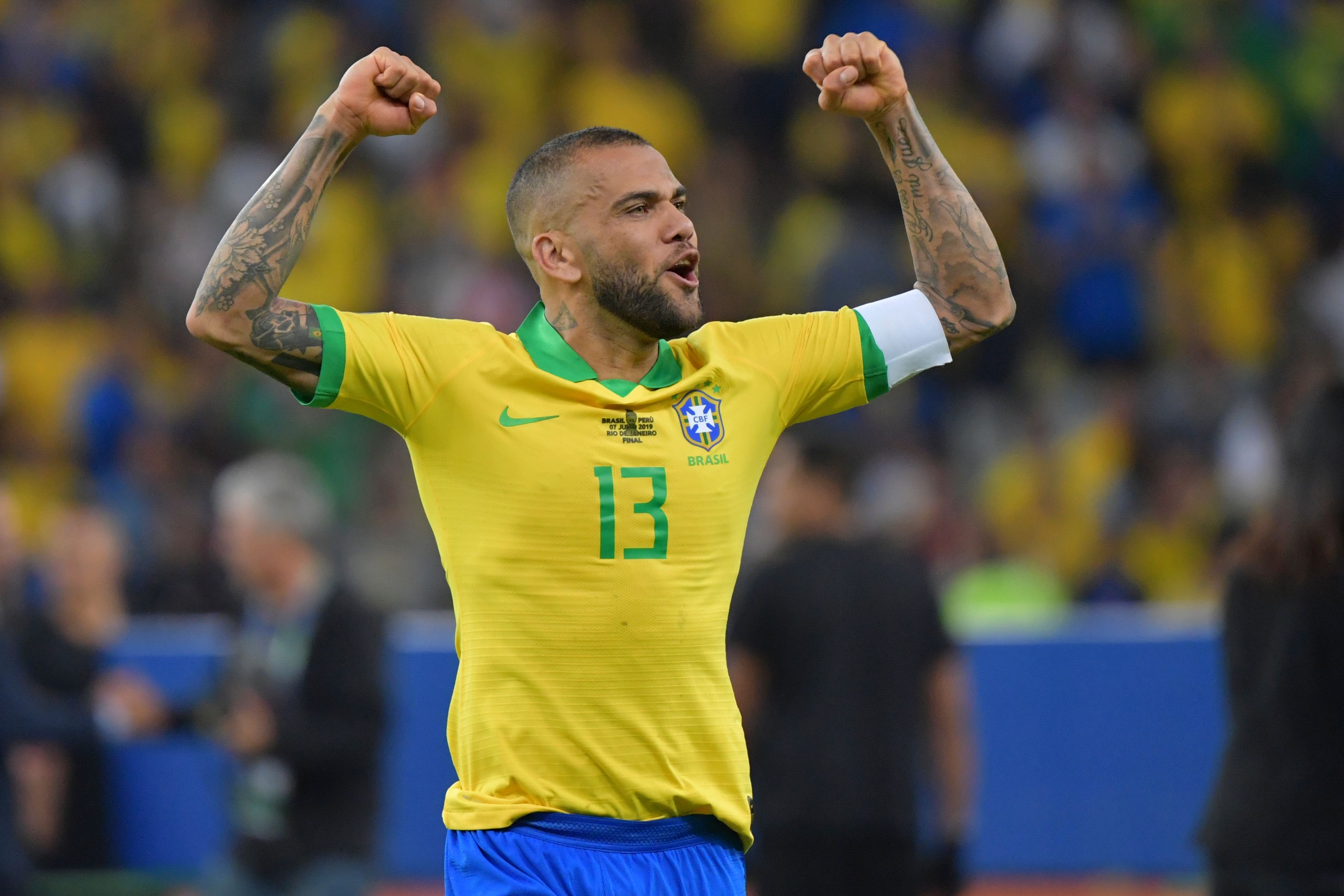 Bek Brasil Dani Alves