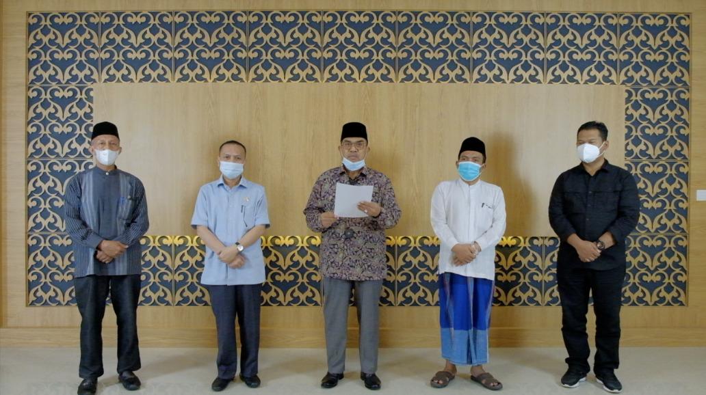 SEJUMLAH tokoh agama di Riau  sepakat mendukung surat edaran Wali Kota Pekanbaru untuk tidak menggelar takbir keliling dan Salat Idul Fitri 