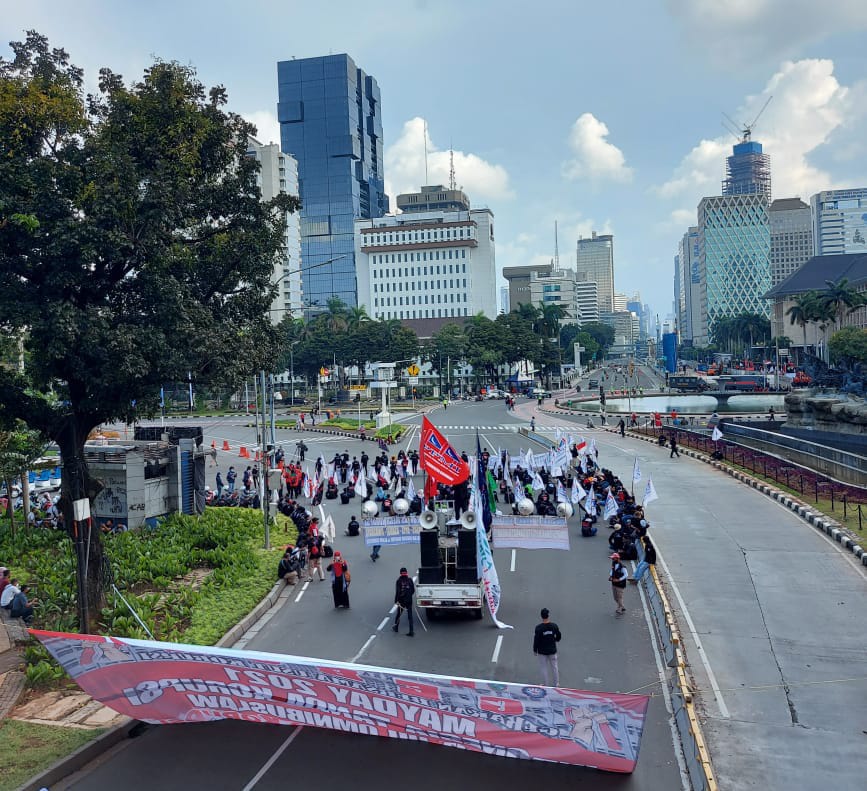 Aksi demo buruh di Jakarta.