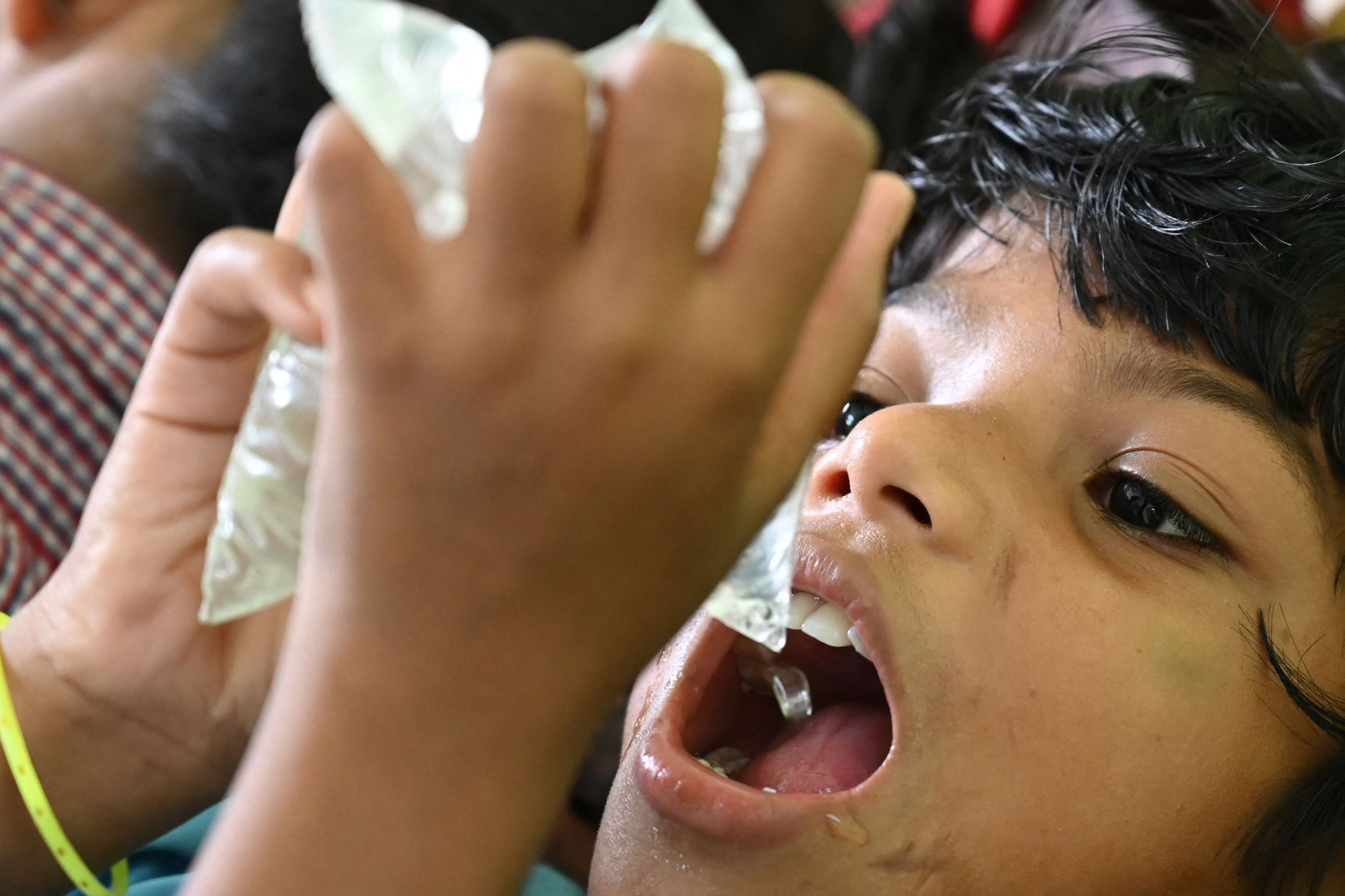 Benarkah Kita Harus Minum Air Delapan Gelas Sehari?