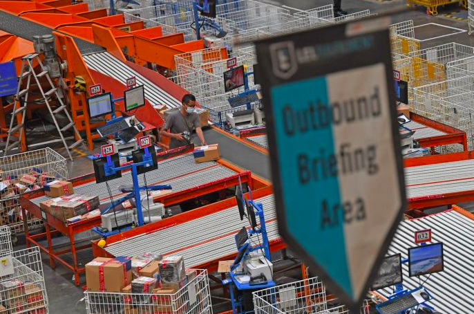 Tantangan Perlindungan Konsumen di Era Digital Kian Pelik