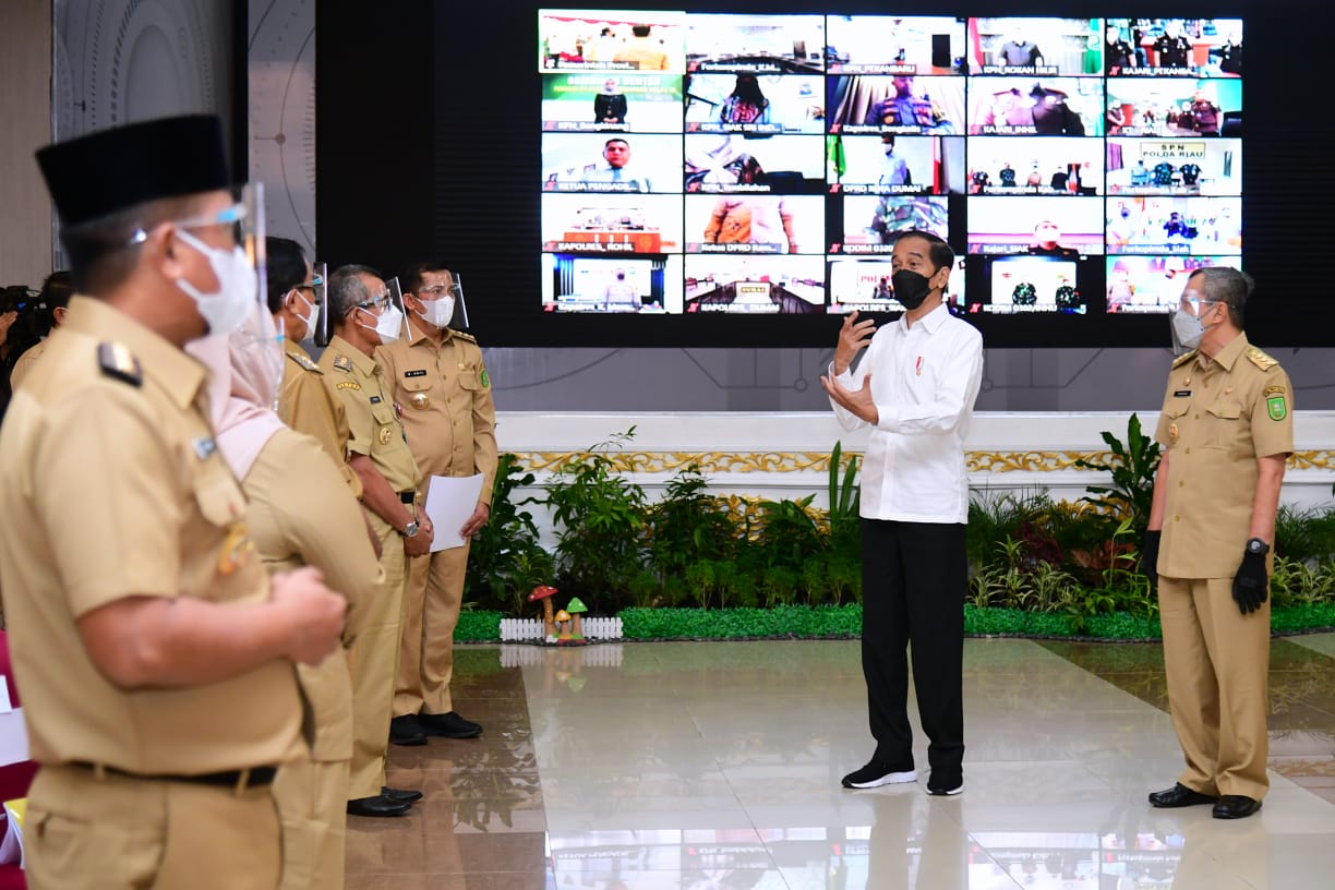 Jokowi Intruksikan Kerja Sama Daerah untuk Tangani Pandemi