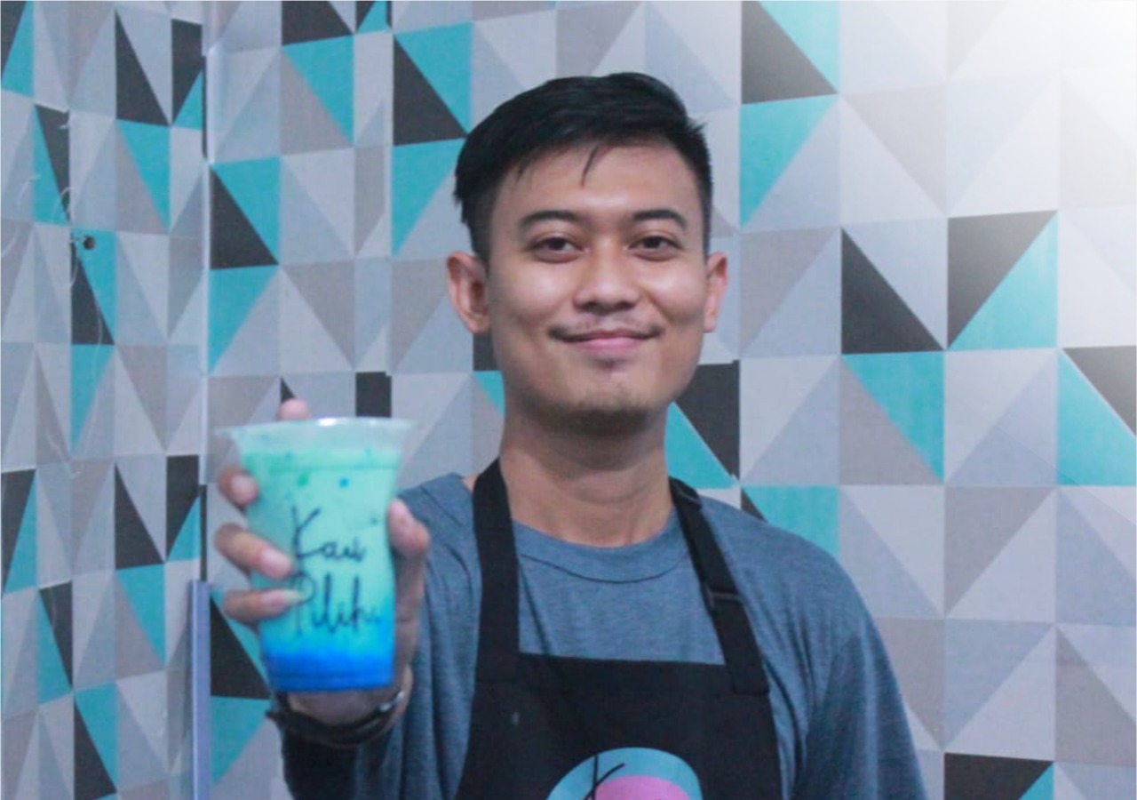 Saat ini juga Rizwan, salah satu alumni Beasiswa Cendekia Bazna, berkarier di bidang profesional, tepatnya di PT Nutrifood Indonesia.