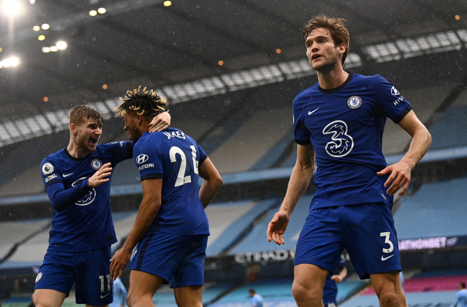 Chelsea Tunda Pesta Juara Man City