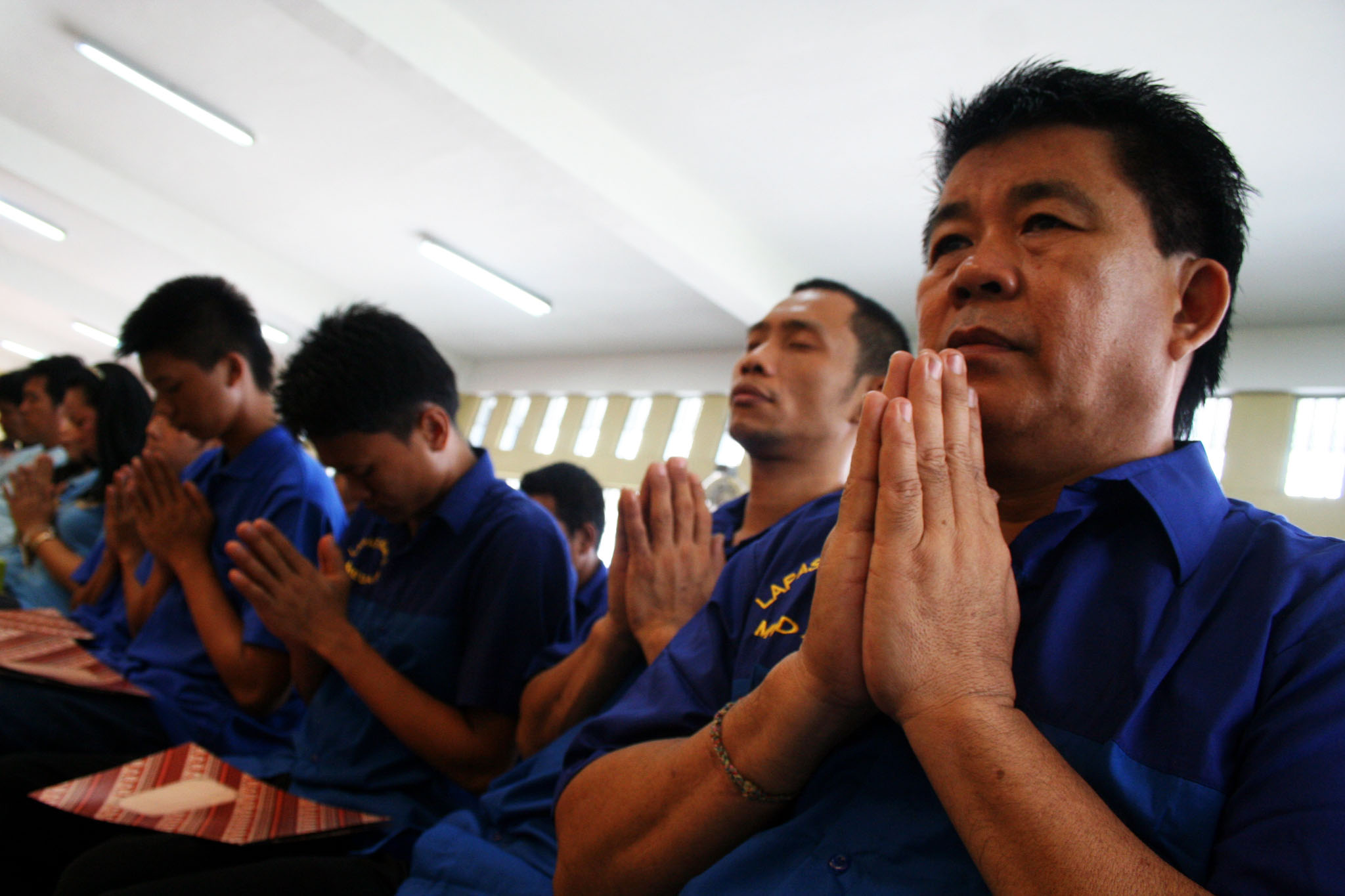 Narapidana Buddha menerima remisi khusus Waisak