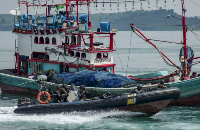Ilustrasi - penangkapan kapal ikan yang diduga melakukan ilegal fishing. 