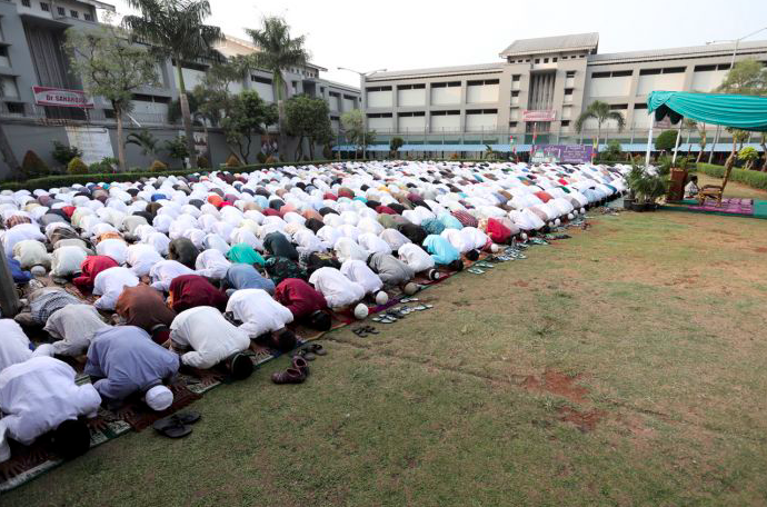 Ilustrasi - Suasana Shalat Idul Fitri 1440 H di Rutan Cipinang, Jakarta. 