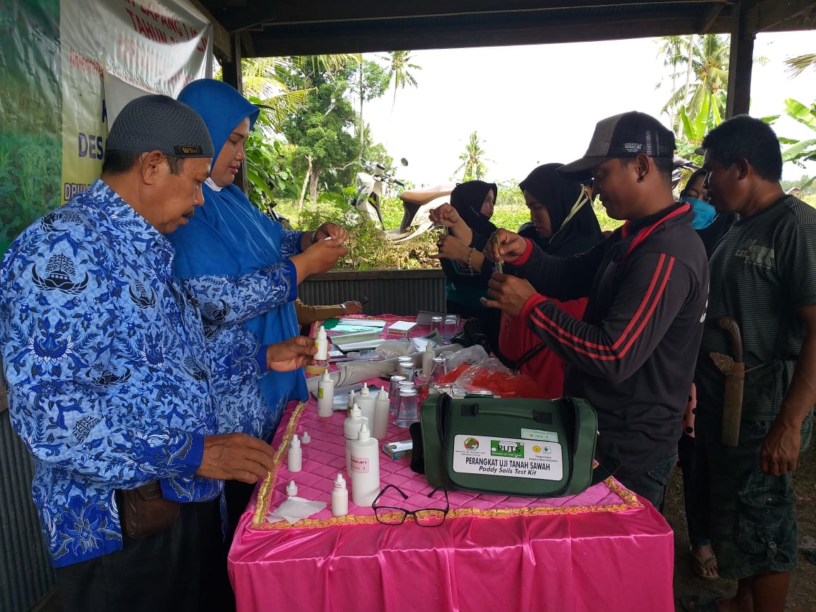 Sekolah Lapang-1 (SL-1) IPDMIP semakin diminati kelompok tani di di Kabupaten Soppeng, Sulawesi Selatan.