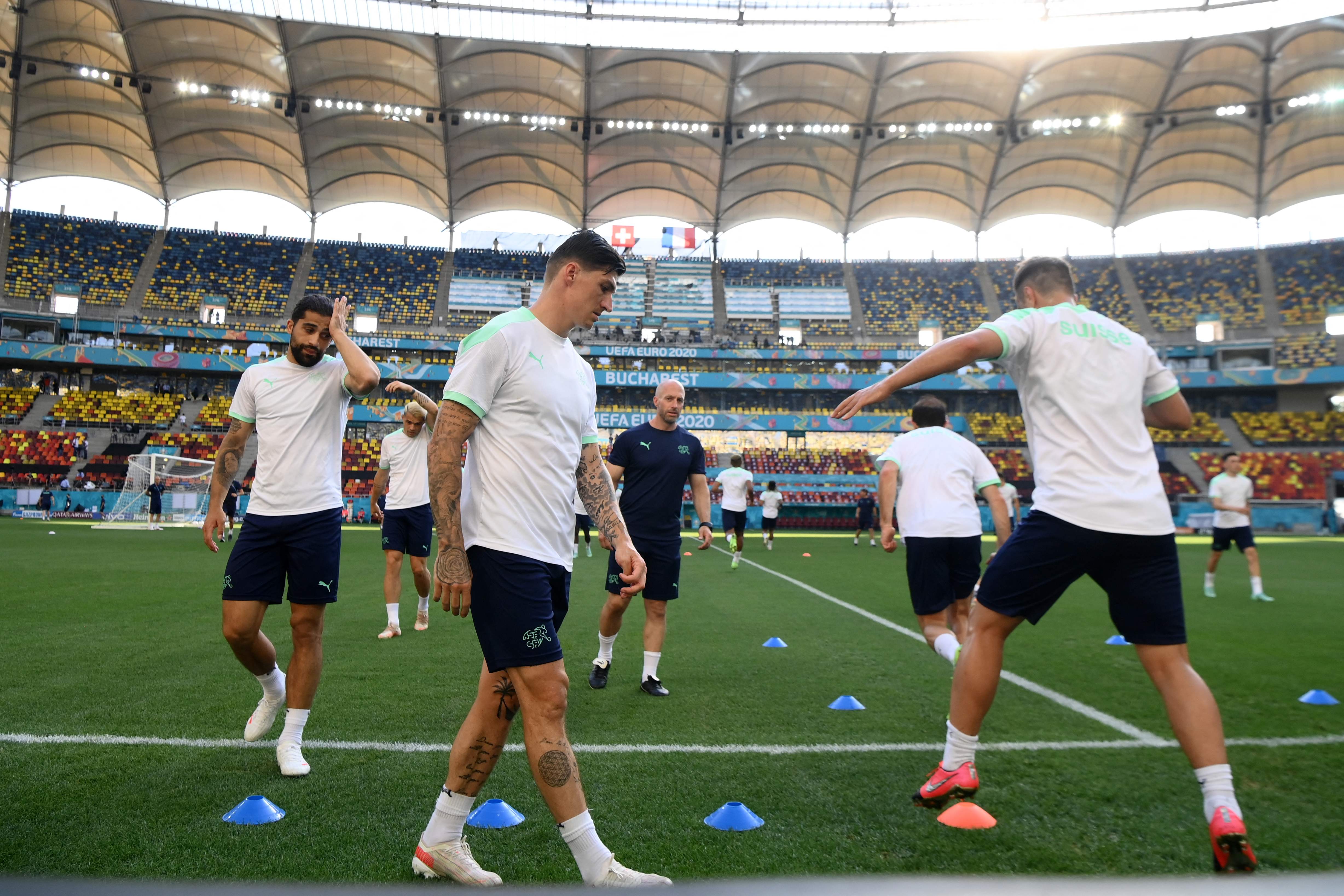 Para pemain Swiss berlatih menjelang laga 16 besar Piala Eropa 2020 melawan Prancis.