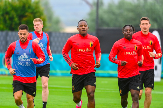 De Bruyne dan Eden Hazard Terancam Absen di Perempat Final Euro 2020