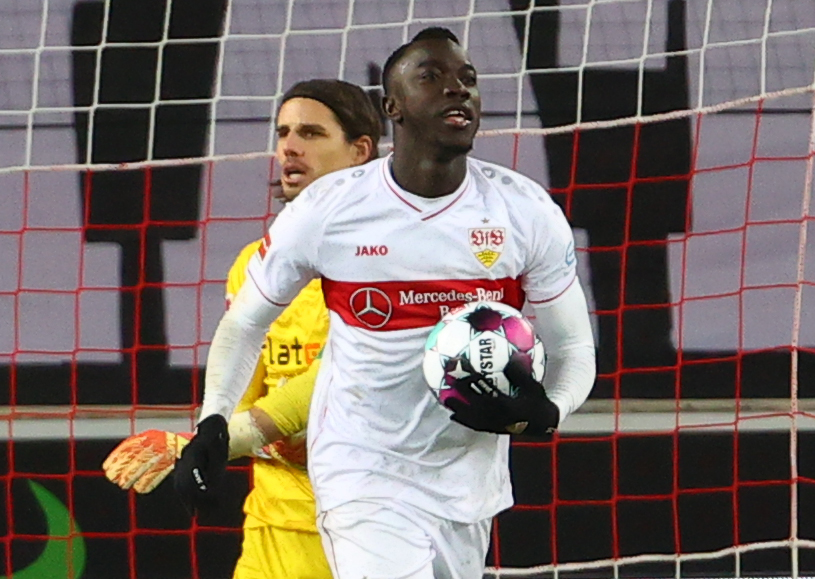 Pemain Stuttgart Silas Katompa Mvumpa yang sebelumnya menggunakan nama Silas Wamangituka.