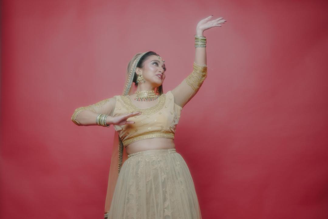 Bella Fawzi Ajak Terus Bahagia Melalui Lagu Penari di Hatiku