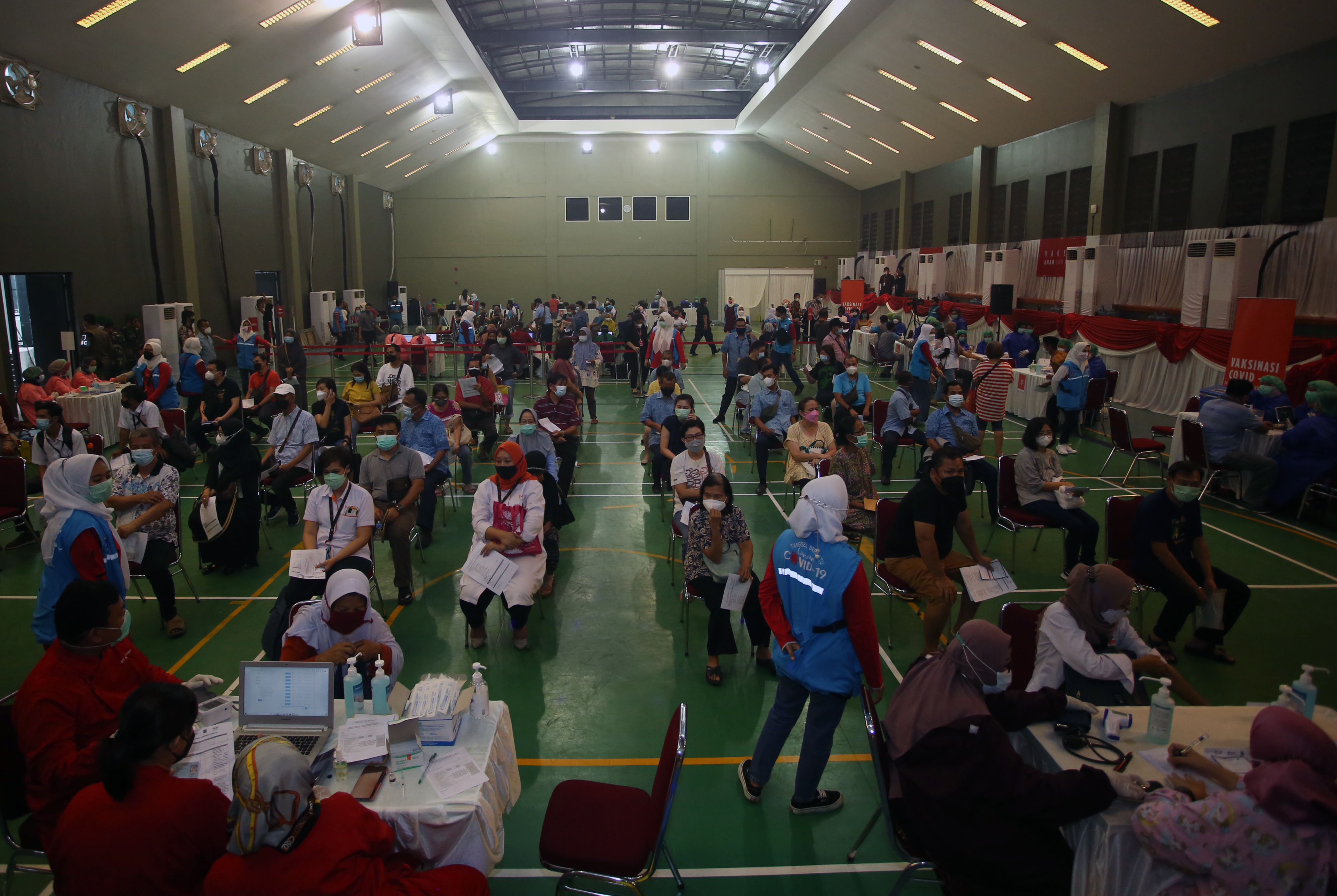 Presiden Perlu Pimpin Langsung Program Vaksinasi