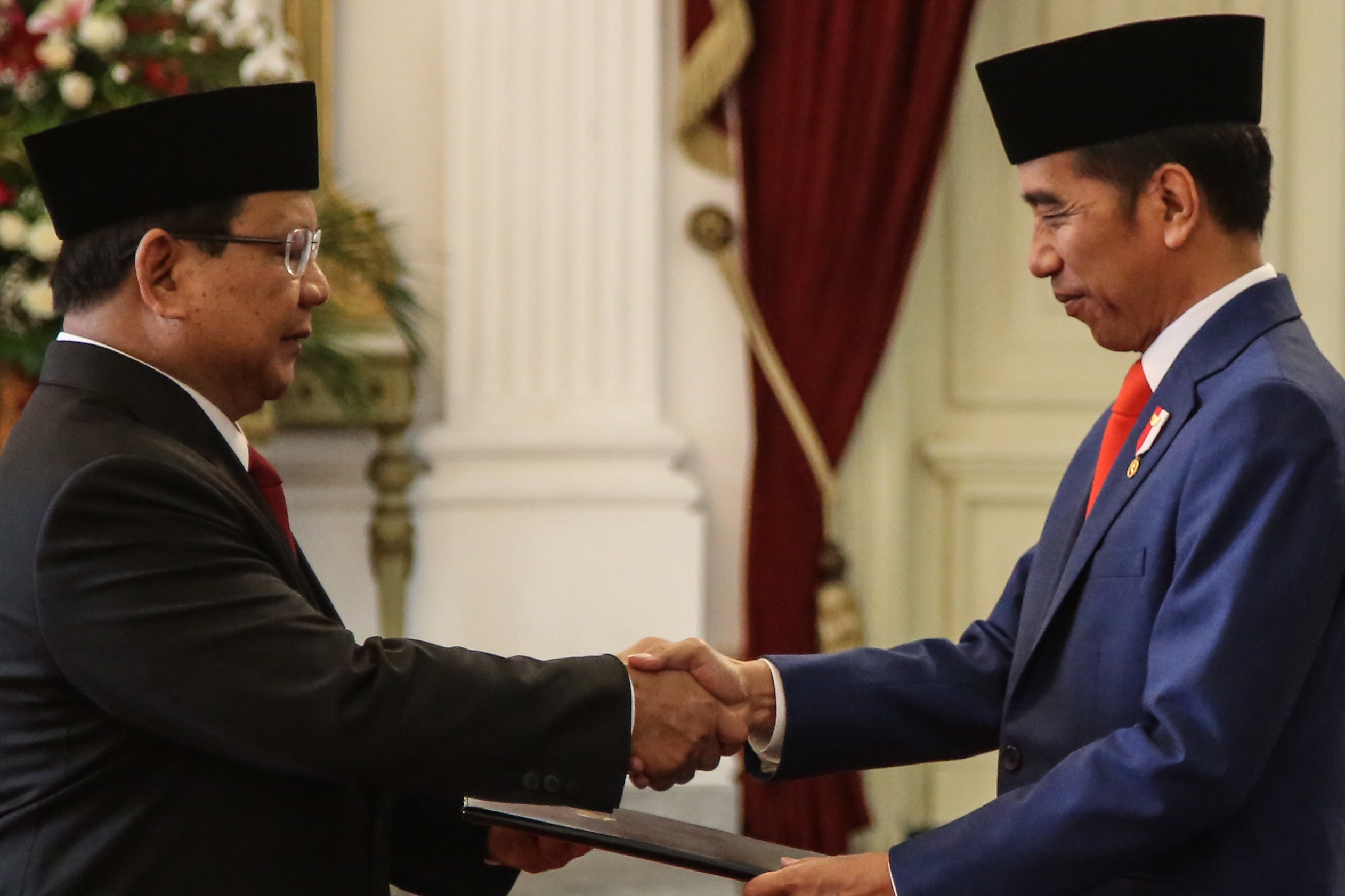 Tidak Mau Langgar UUD 45, Istana Tolak Ide Jokowi-Prabowo 2024  