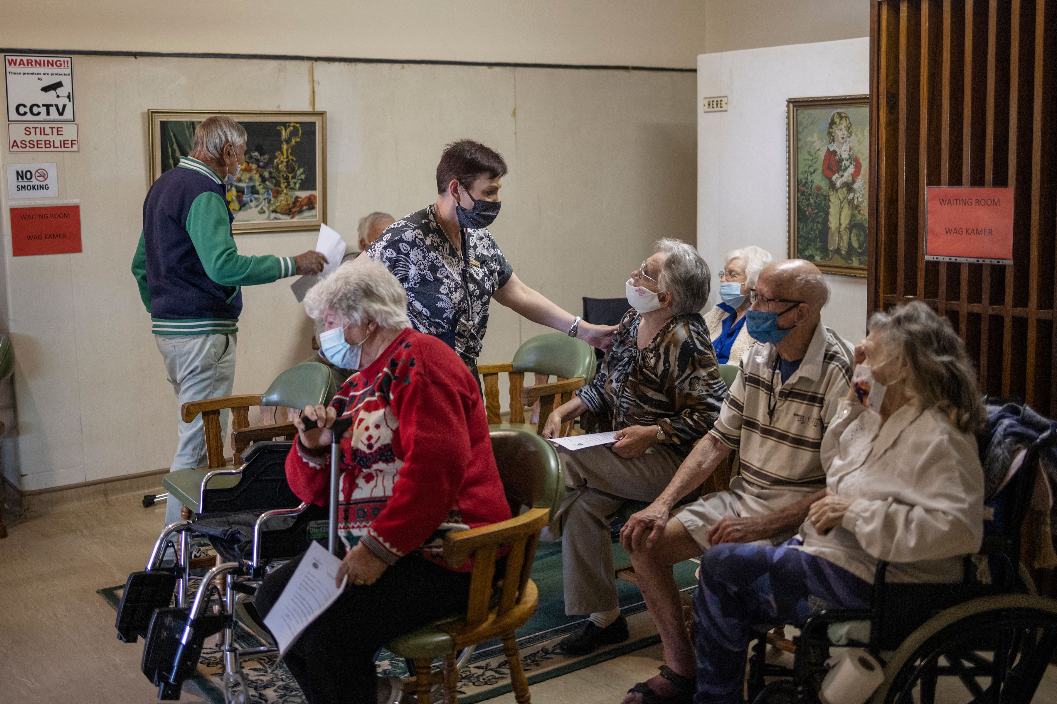 Gara-Gara Covid-19 Varian Delta, Afsel Perketat Pembatasan