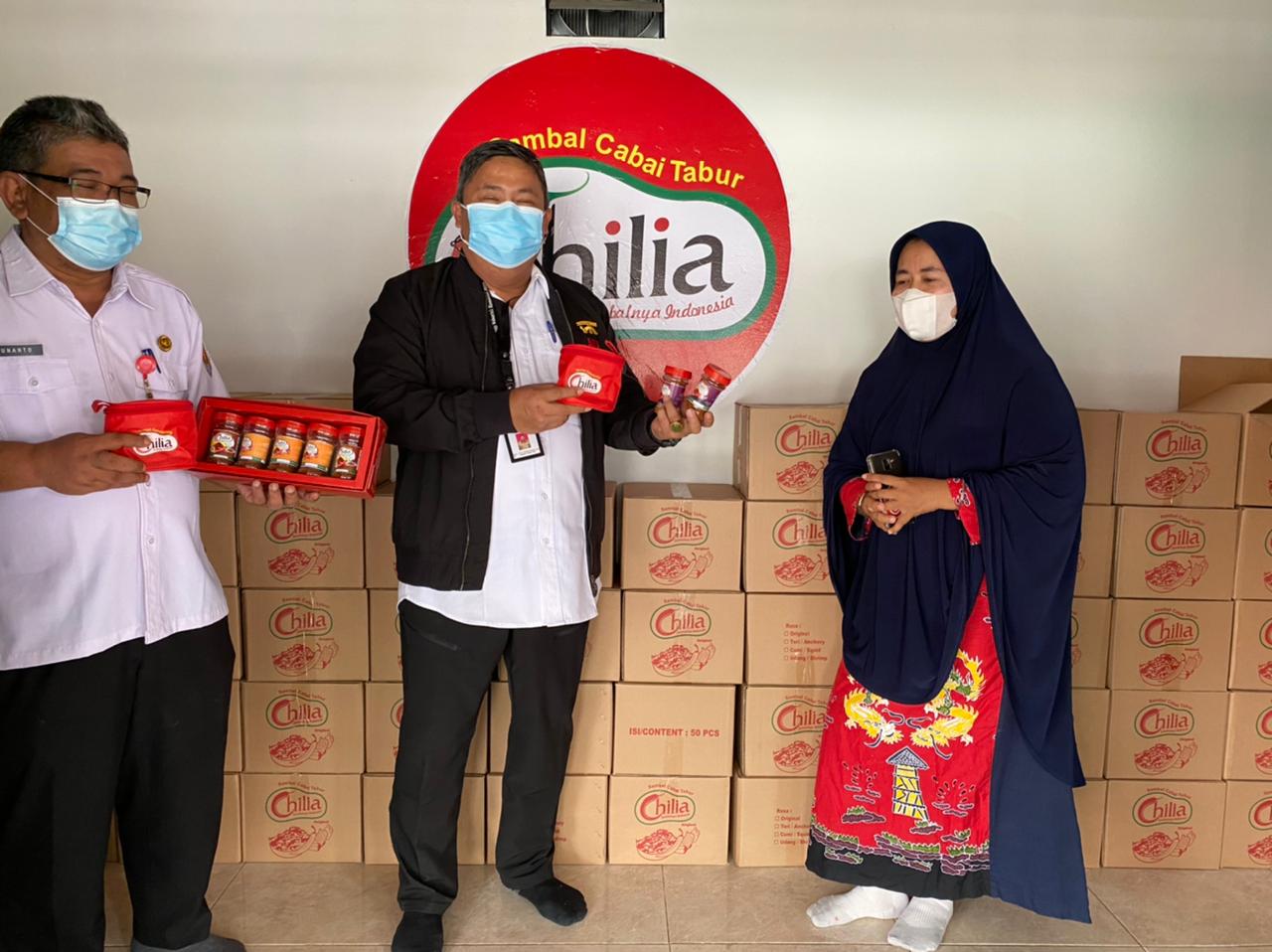 Usaha sambal bubuk dengan merek Chilia telah berkembang pesat dan bahkan diekspor ke Malayasia.