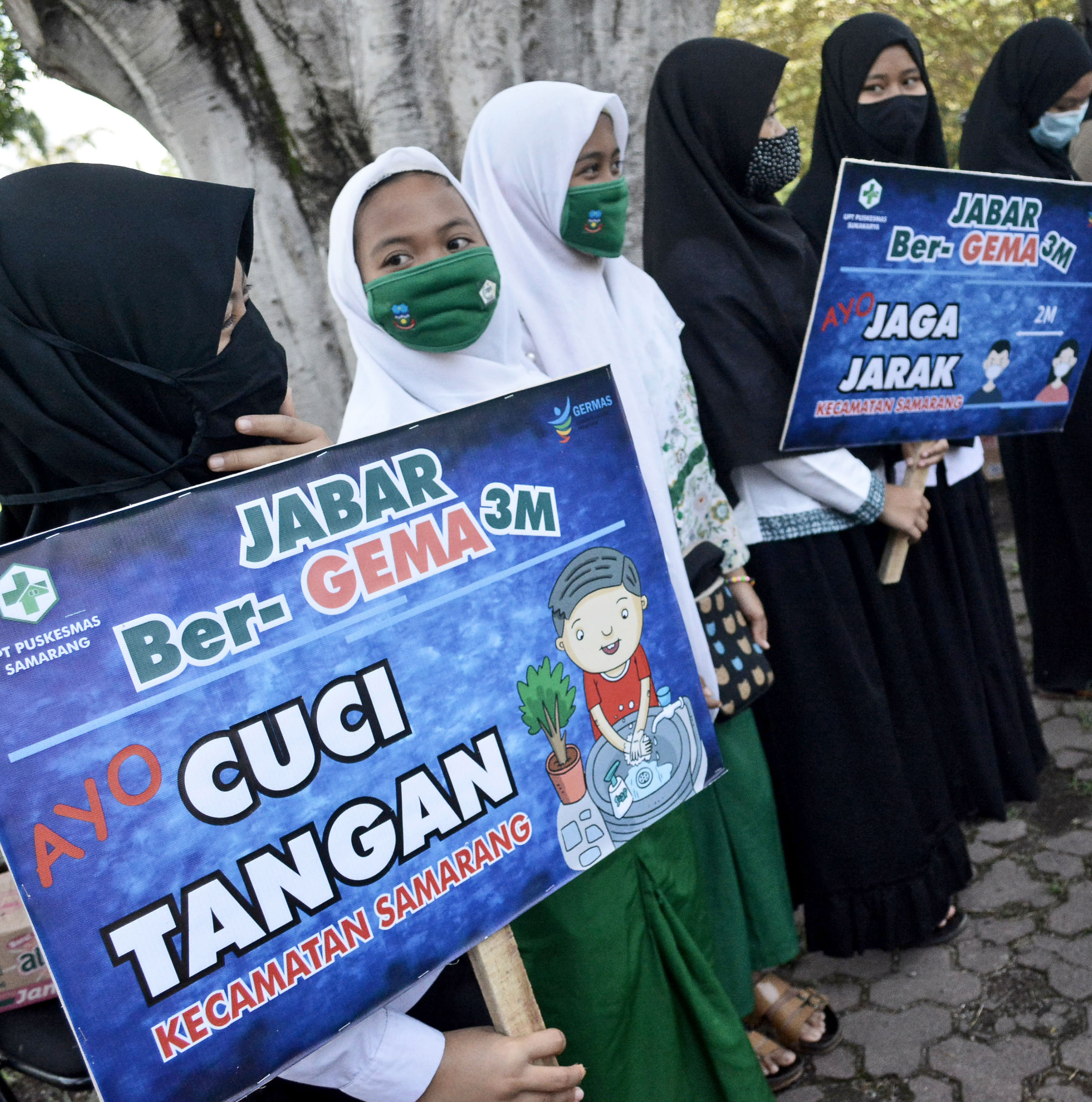 Sosialisasi protokol kesehatan di Kabupaten Garut terus diaktifkan, namun kasus positif Covid masih saja bermunculan.