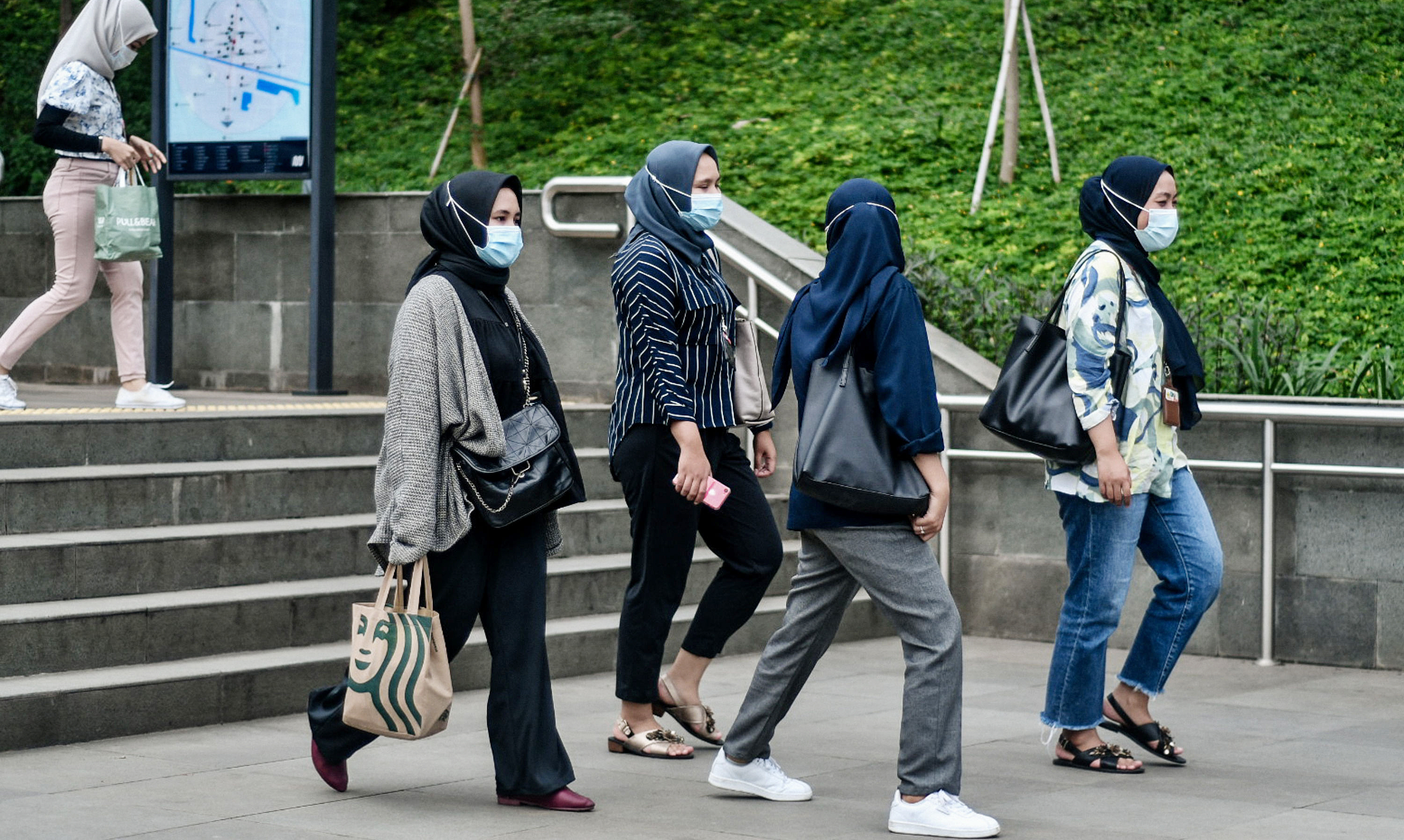 DKI Gandeng Asosiasi Agar Perkantoran Terapkan WFH 75%