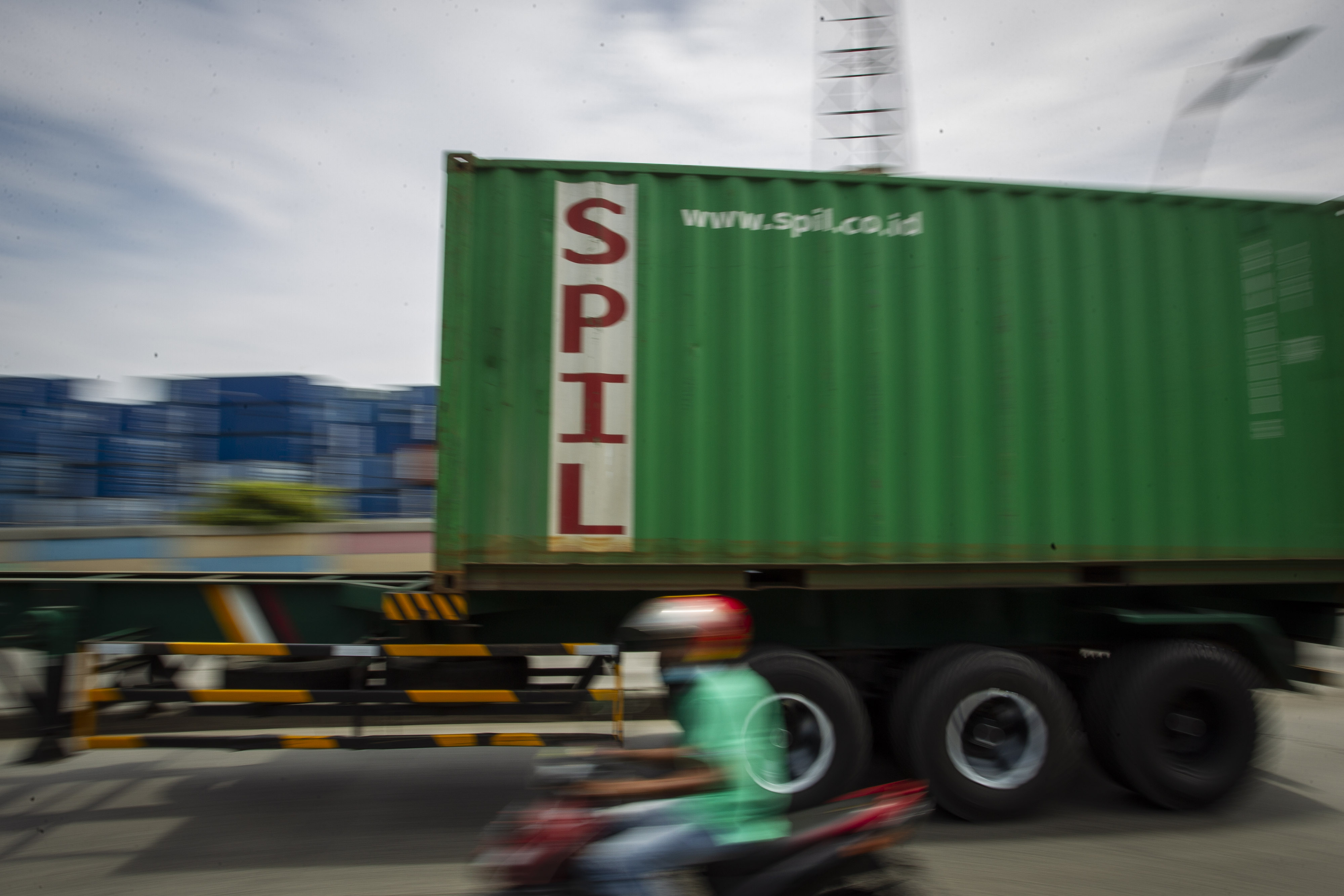 Menhub : Transportasi Logistik Jadi Penopang Ekonomi Nasional