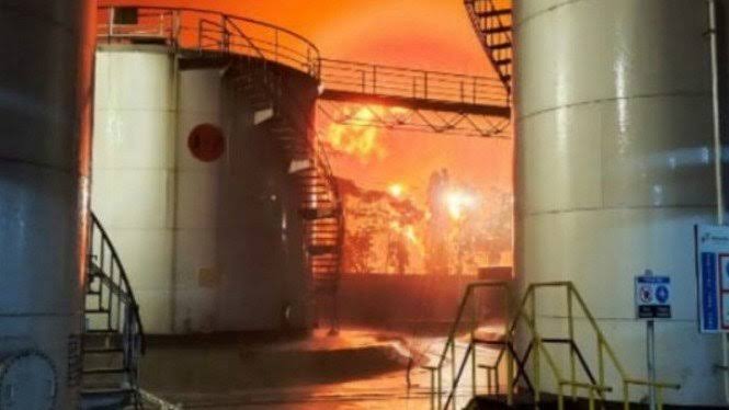 Kilang Cilacap terbakar