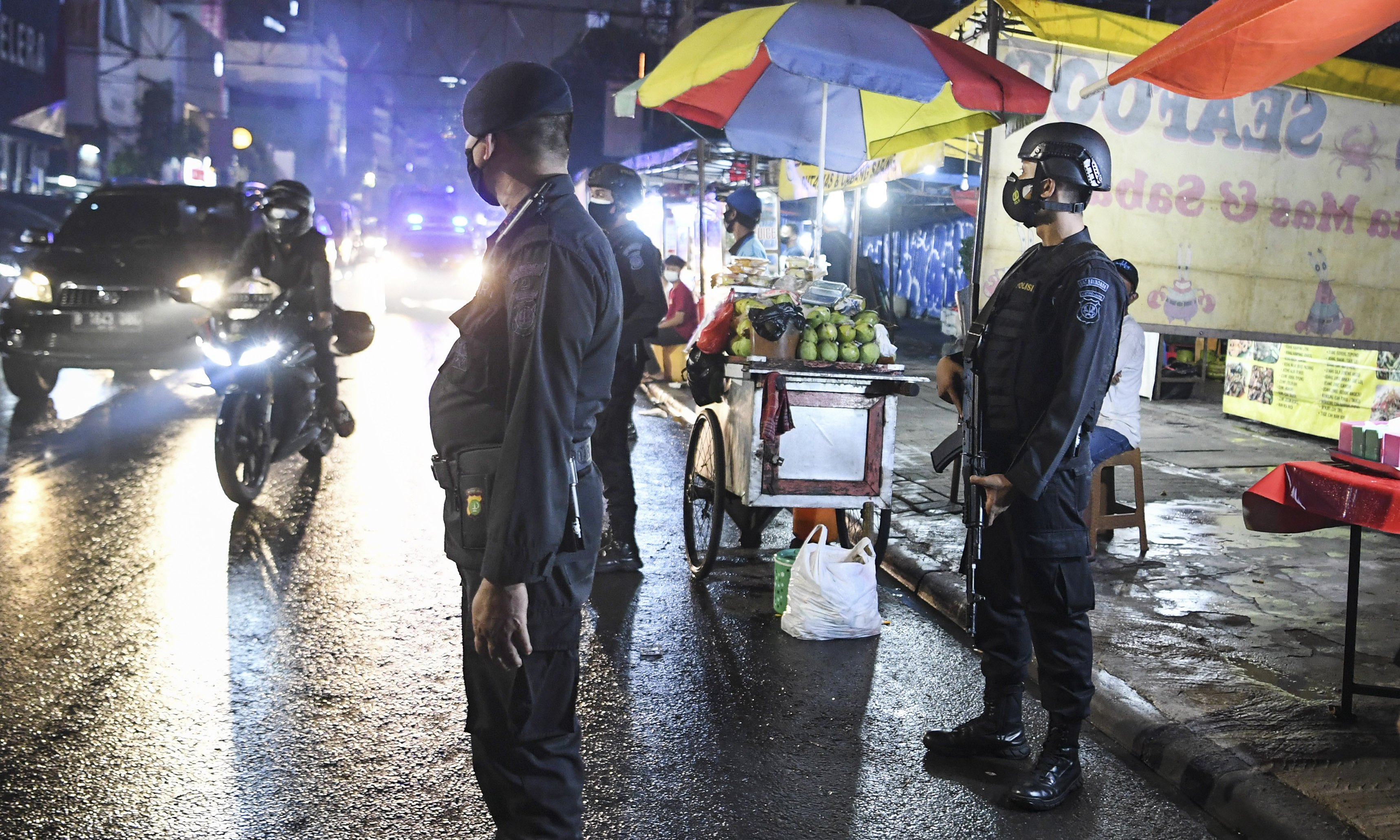 Polisi Akan Patroli di Kampung-kampung untuk Bubarkan Kerumunan