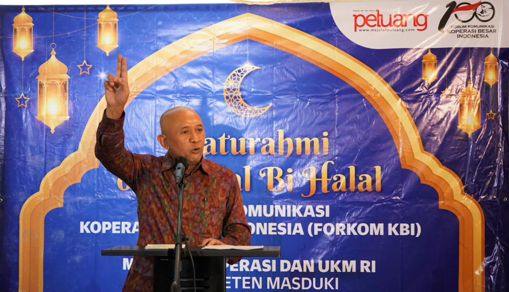  Menteri Koperasi dan UKM Teten Masduki