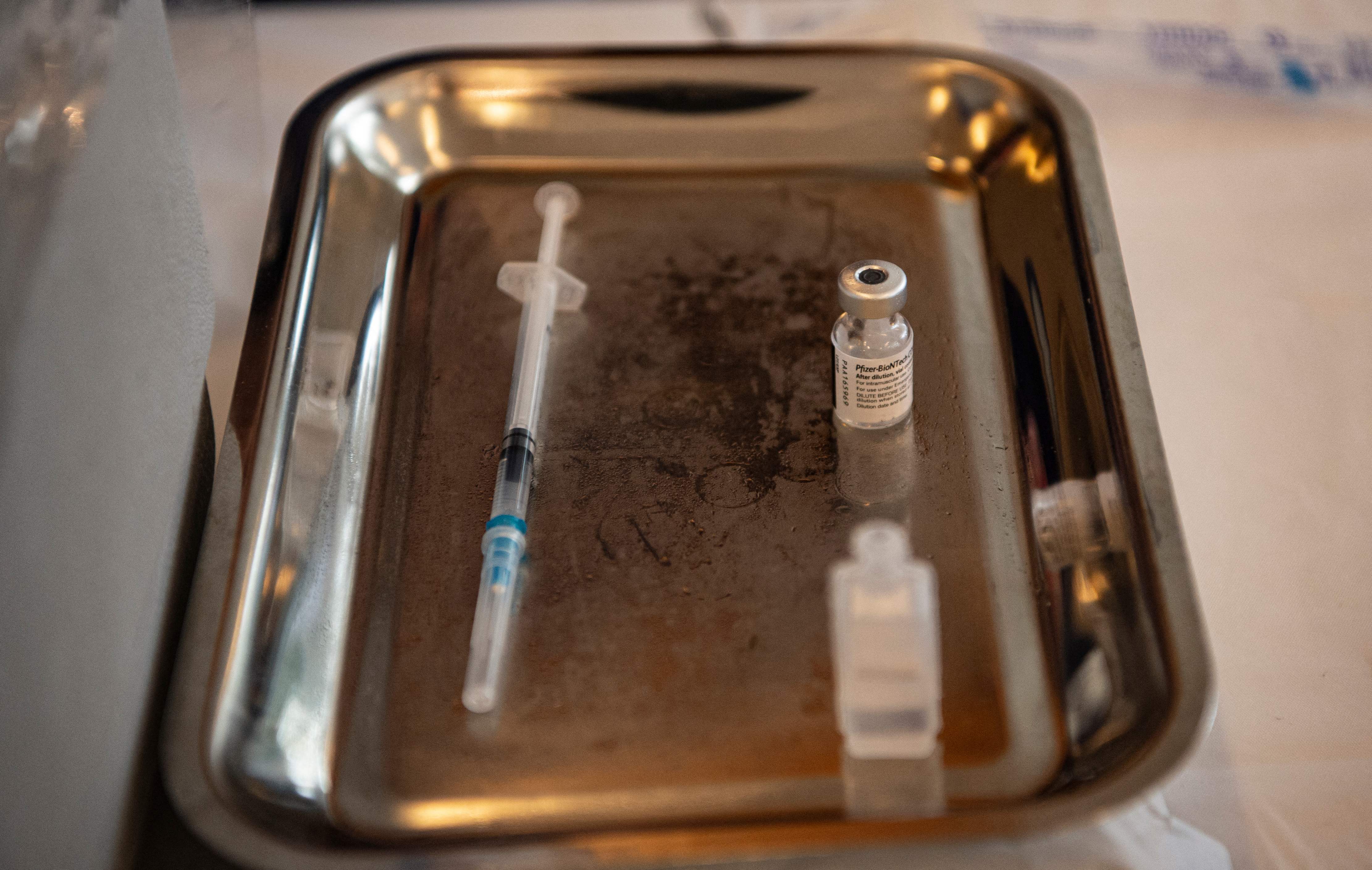 AS Sebut Vaksin Covid-19 mRNA Sebabkan Pembengkakan Jantung pada Remaja