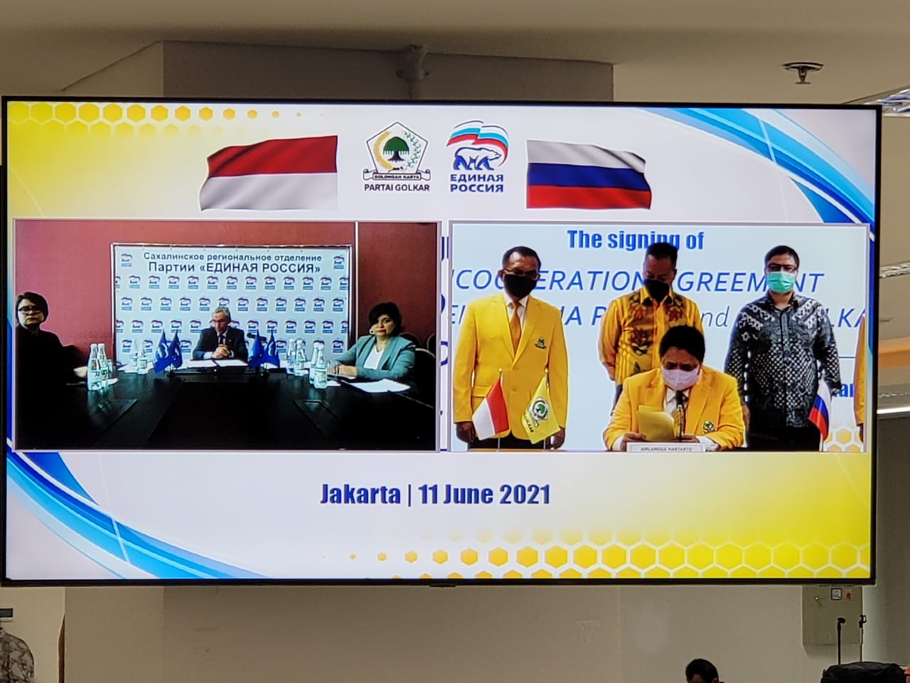 Airlangga Teken Perjanjian Kerjasama Golkar dengan Partainya Putin
