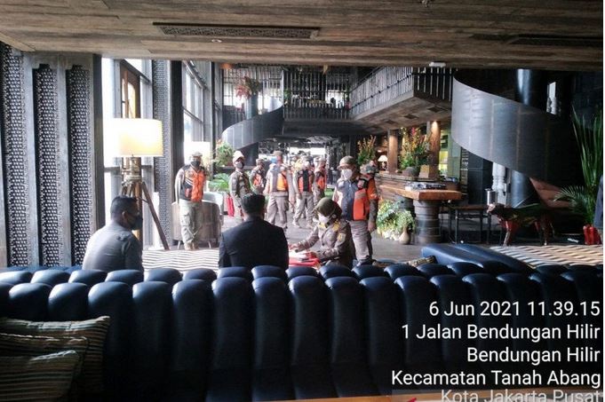 Gara-Gara Gelar Live Music, Kafe di Sudirman Ditutup