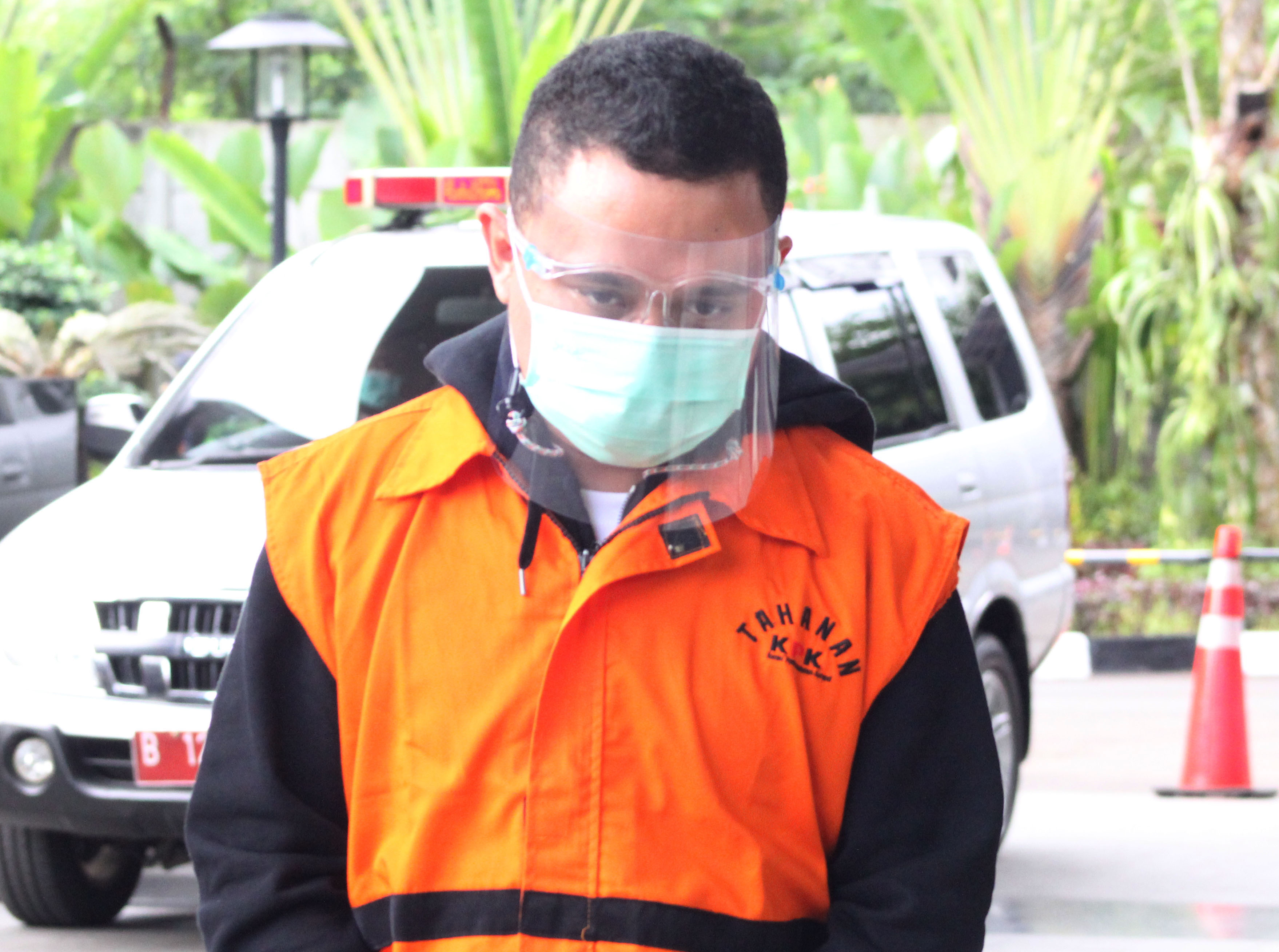 Tersangka penyuap Mensos dalam kasus bansos Covid-19 Harry Van Sidabukke.