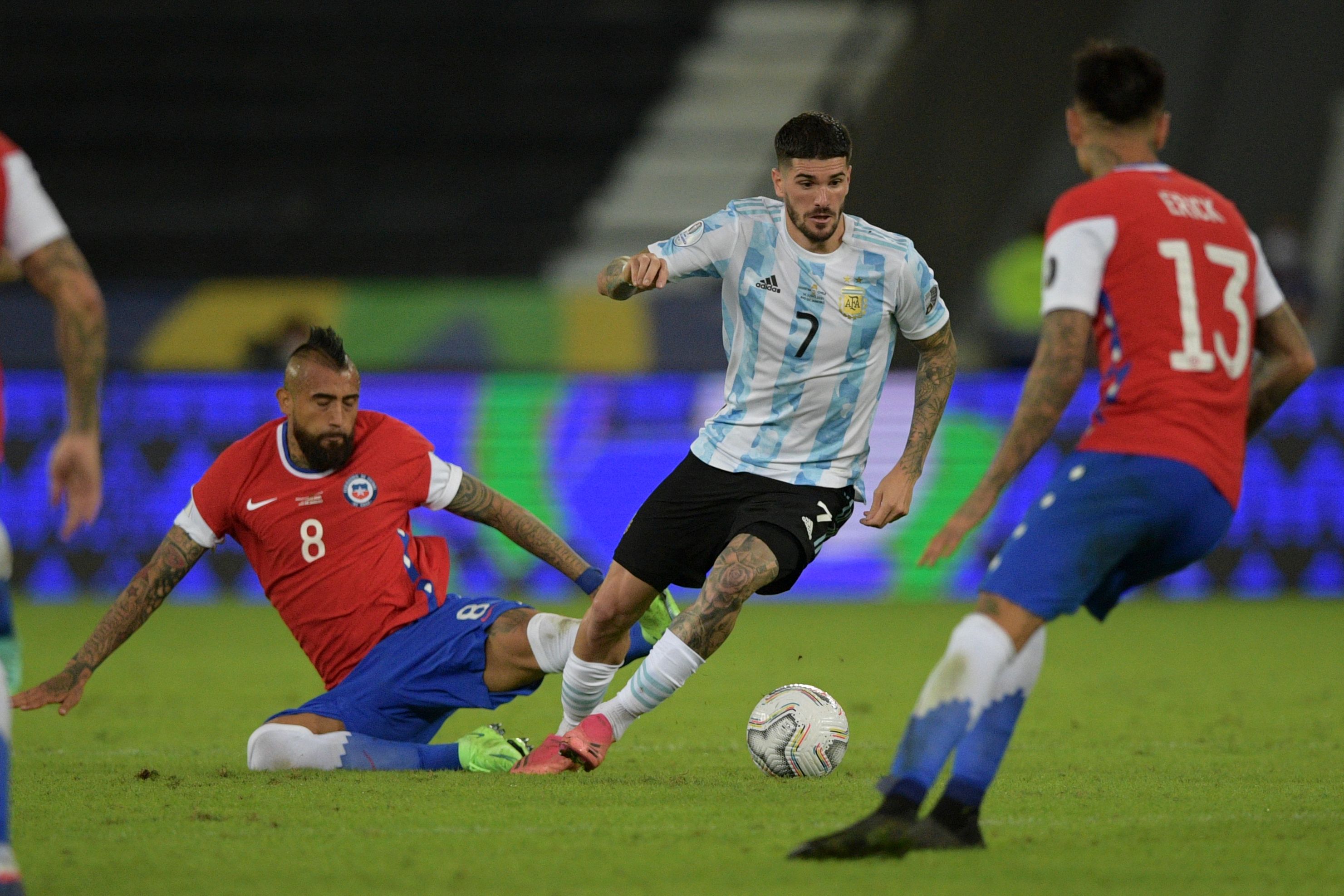 Laga Copa America antara Argentina dan Cile