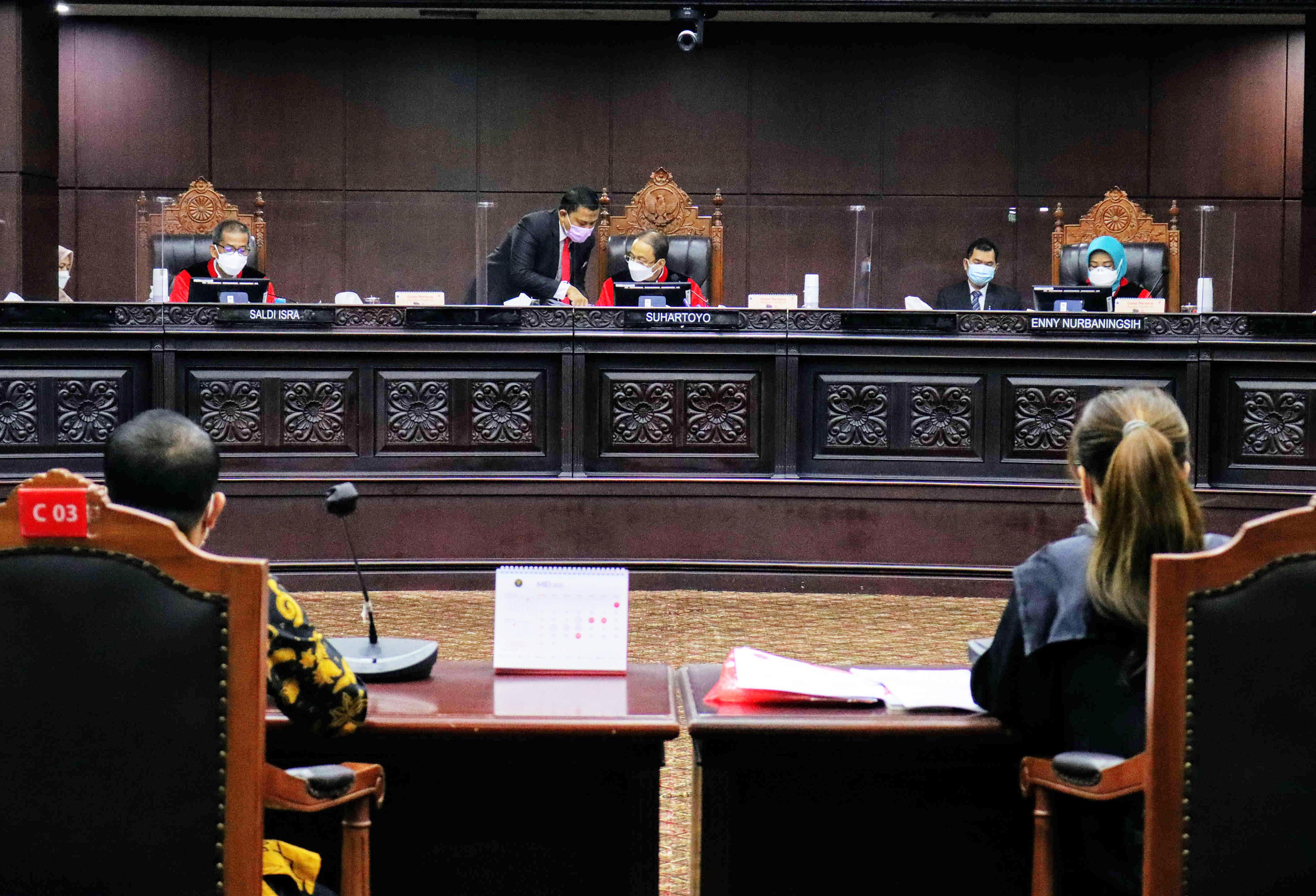 Sidang gugatan sengketa hasil pilkada labuhan batu