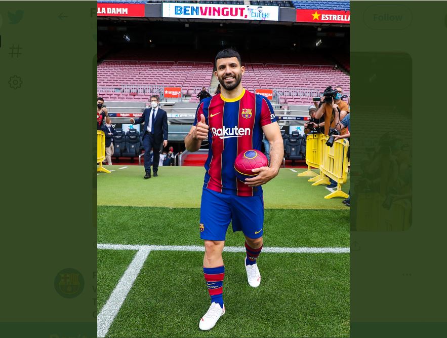 Sergio Aguero saat diperkenalkan oleh Barcelona