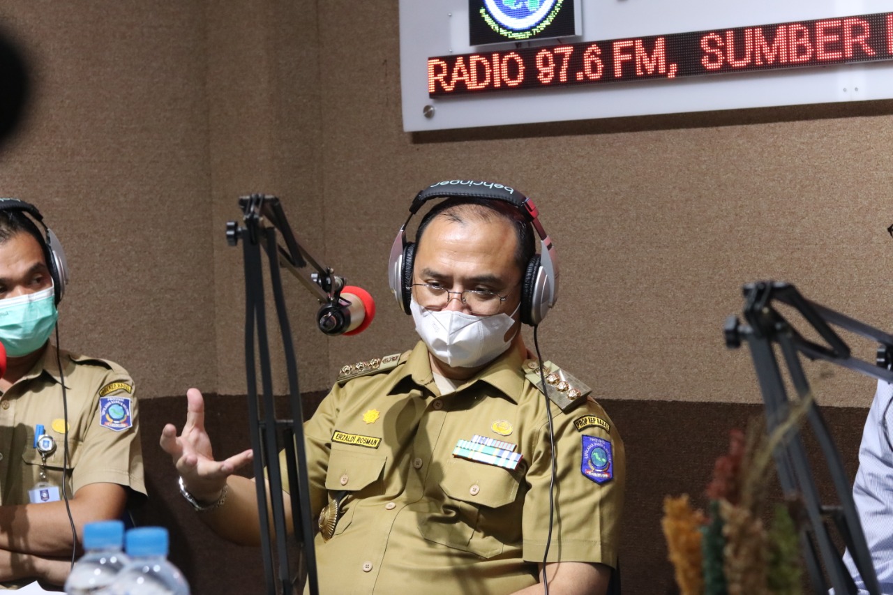 Gubernur Erzaldi Rosman ketika menjadi pembicara dalam talkshow dengan tema 