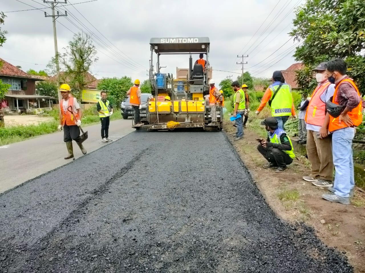 Pebaikan jalan Kota Palembang