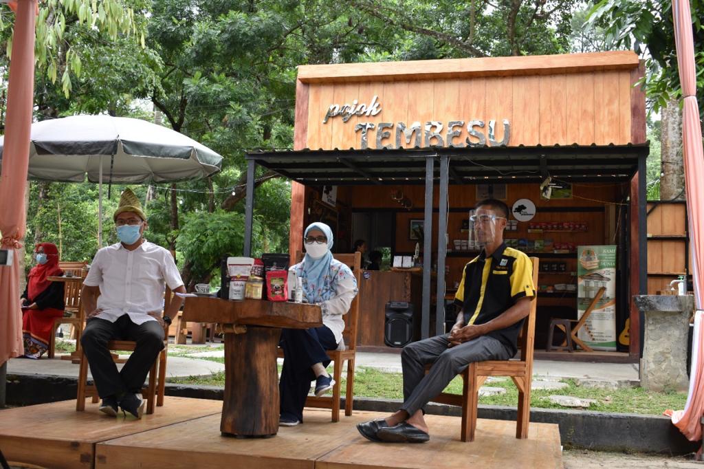 Obrolan Pelepas Lelah Season 2 yang digelar Balitbang LHK Palembang dan APHI 