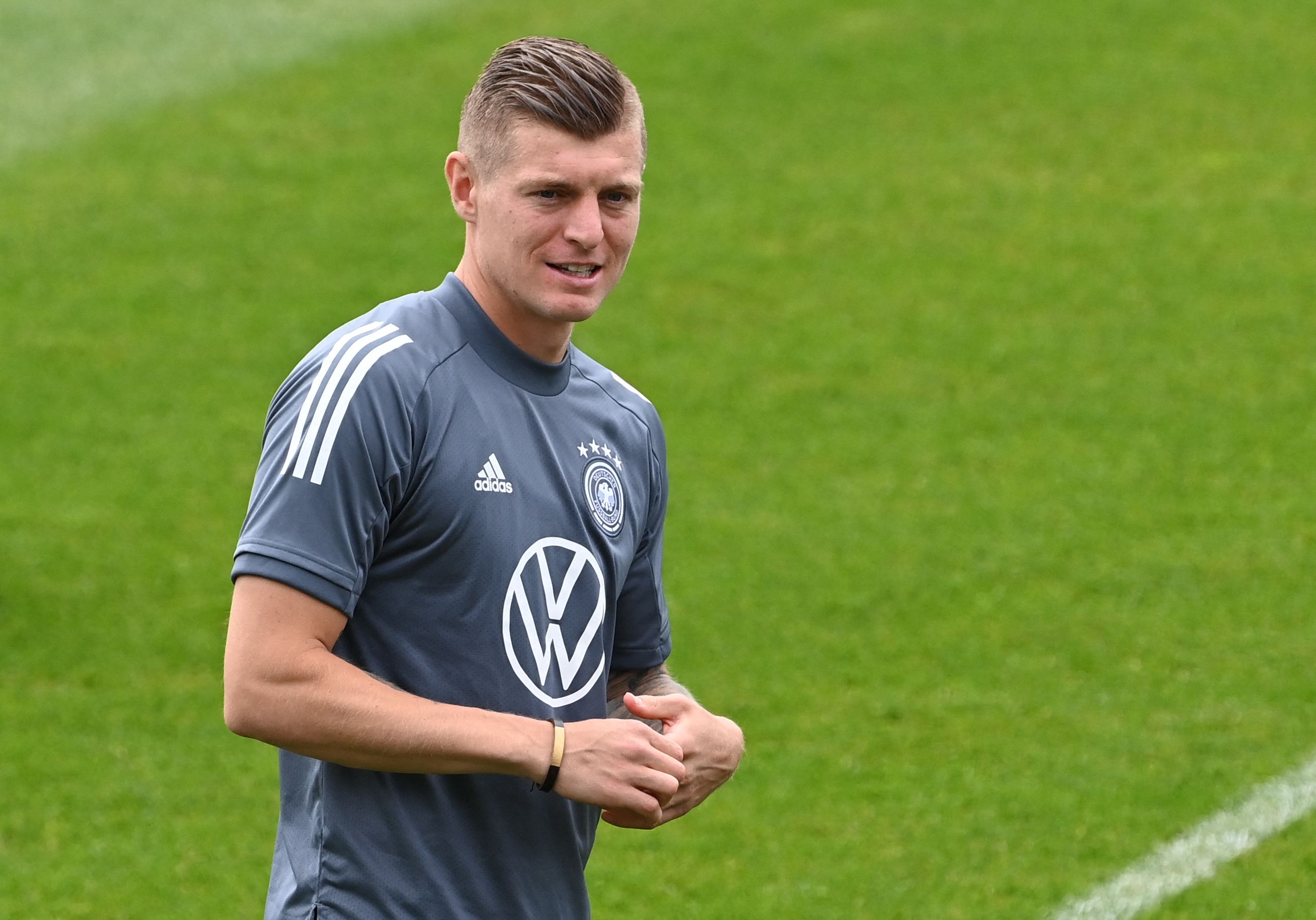 Kroos Janji Jawab Keraguan Saat Jerman Hadapi Prancis