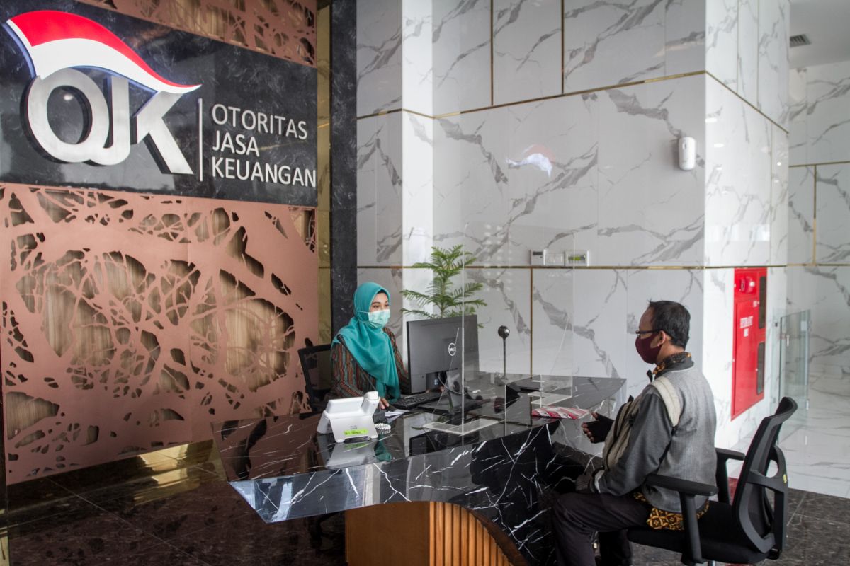 Stabilitas Keuangan Terjaga, OJK Dorong Percepatan Vaksinasi