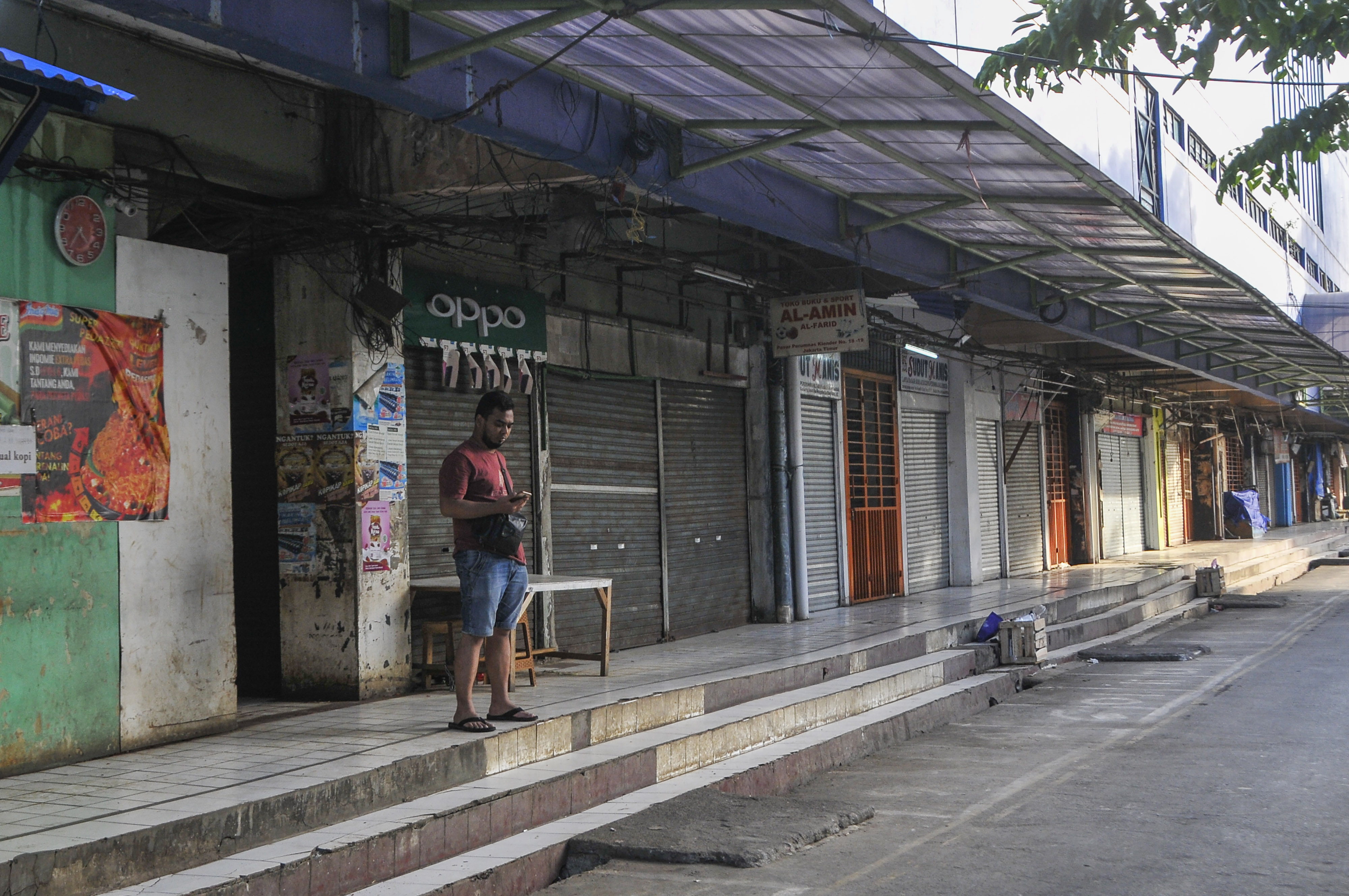 Pengetatan PPKM, Pengusaha Pasrah