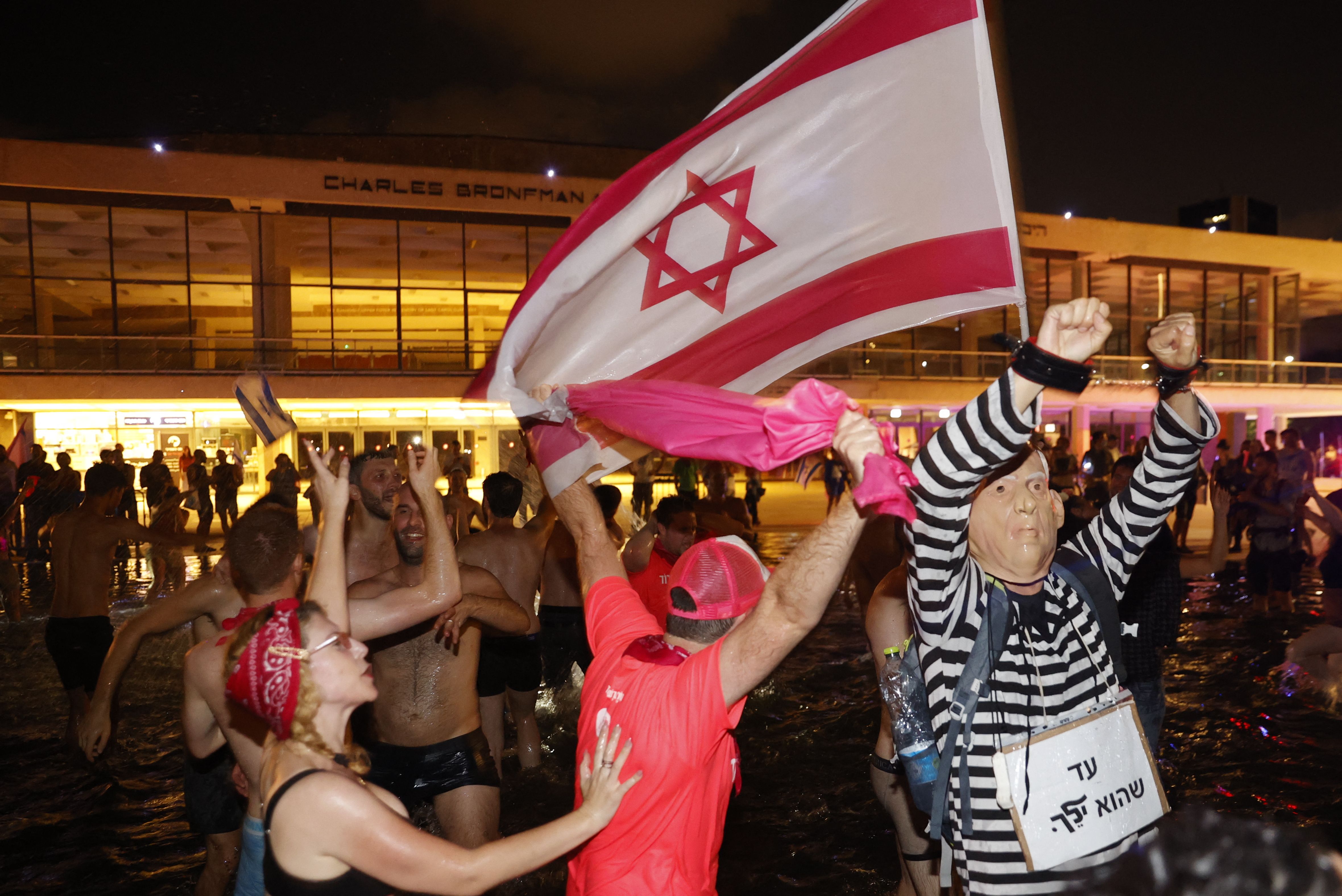 Jabatan Netanyahu Berakhir Saat Koalisi Membentuk Pemerintahan