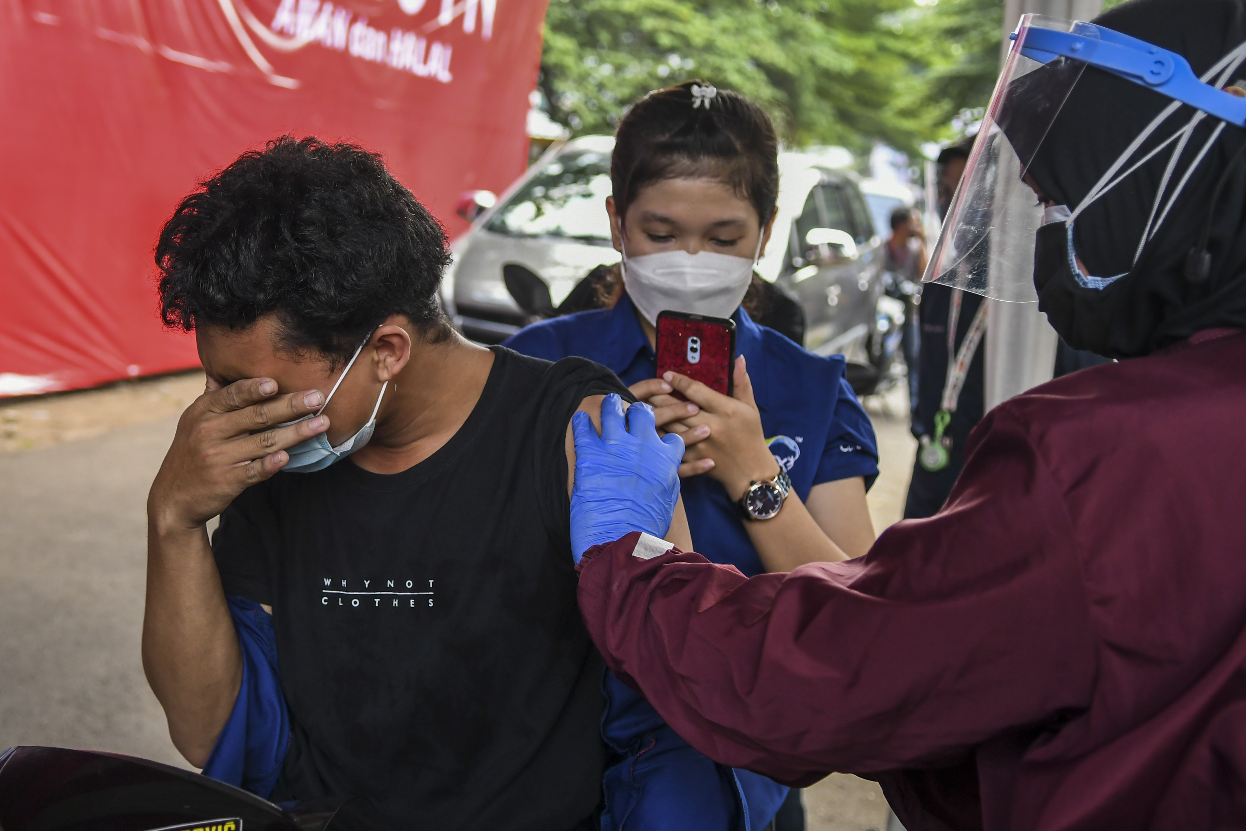 Polda Metro Sudah Vaksinasi 150 Ribu Orang dalam 10 Hari
